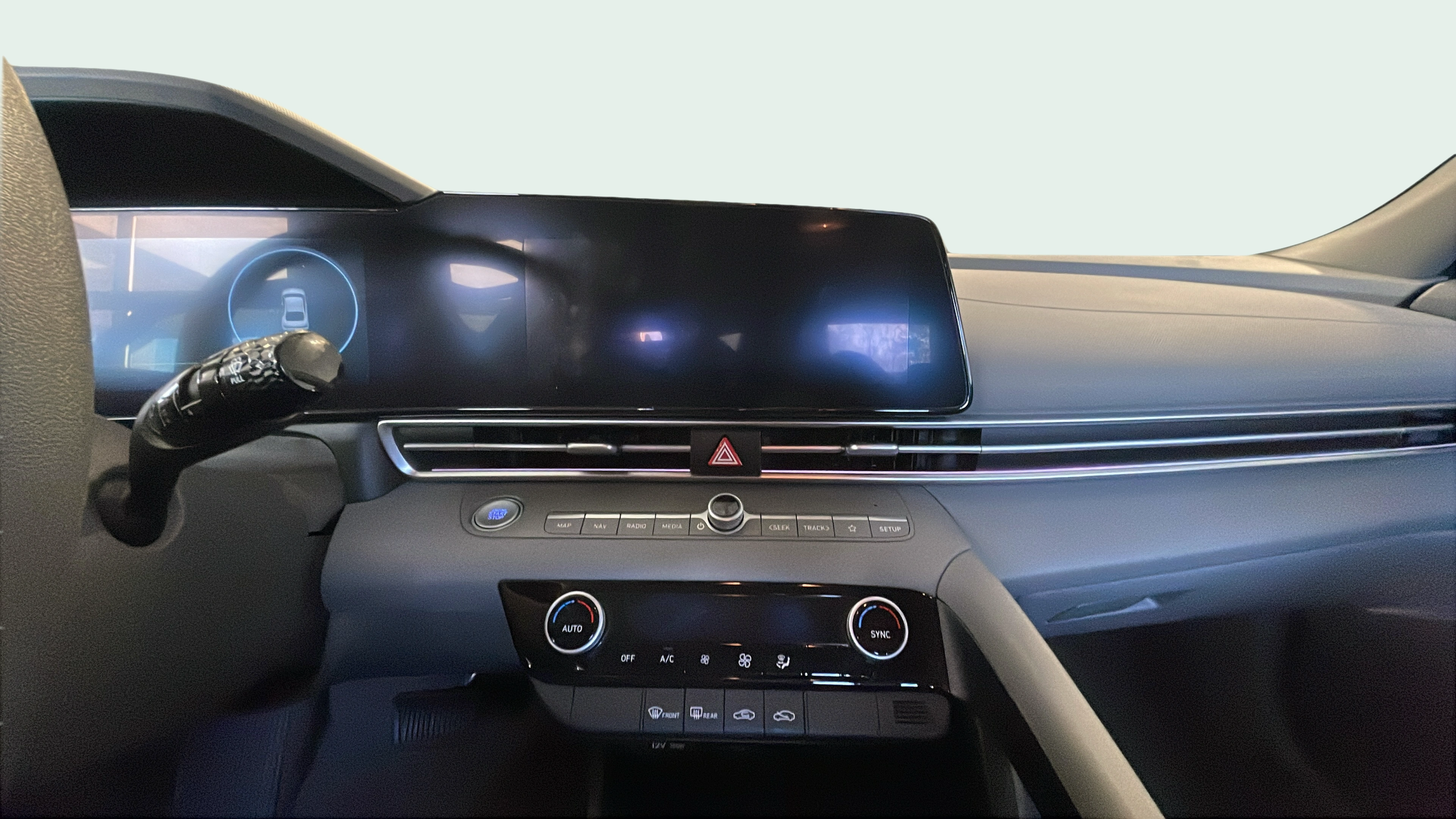 Vehicle interior 360 preview