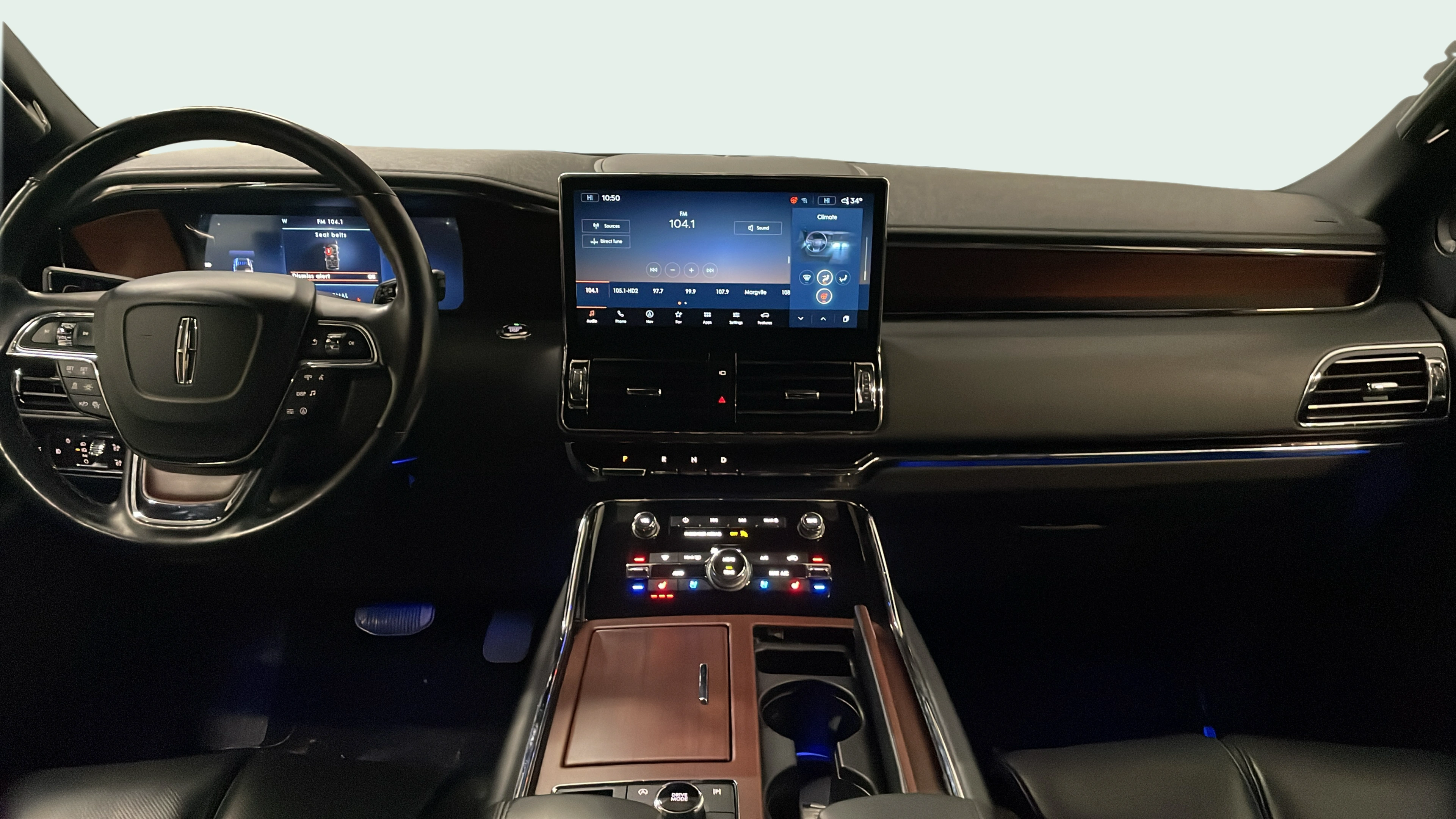 Vehicle interior 360 preview