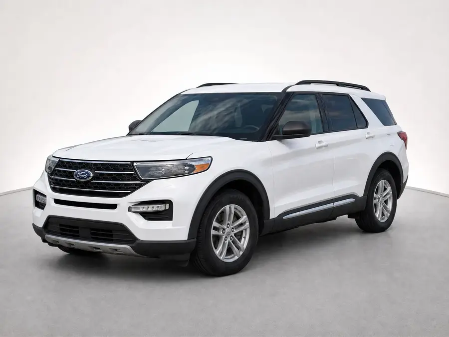 2023 Ford Explorer — image 1 of 9