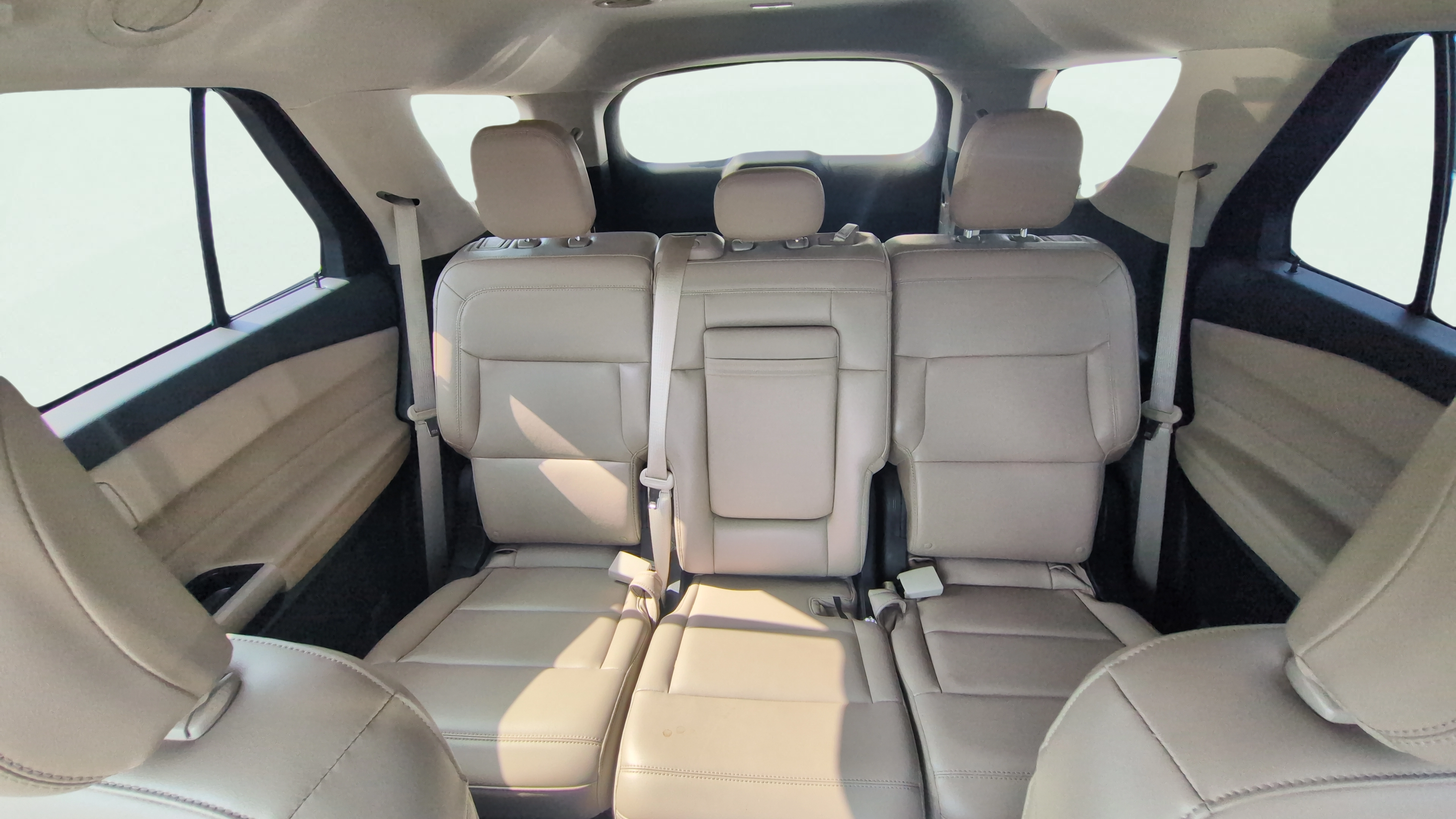 Vehicle interior 360 preview