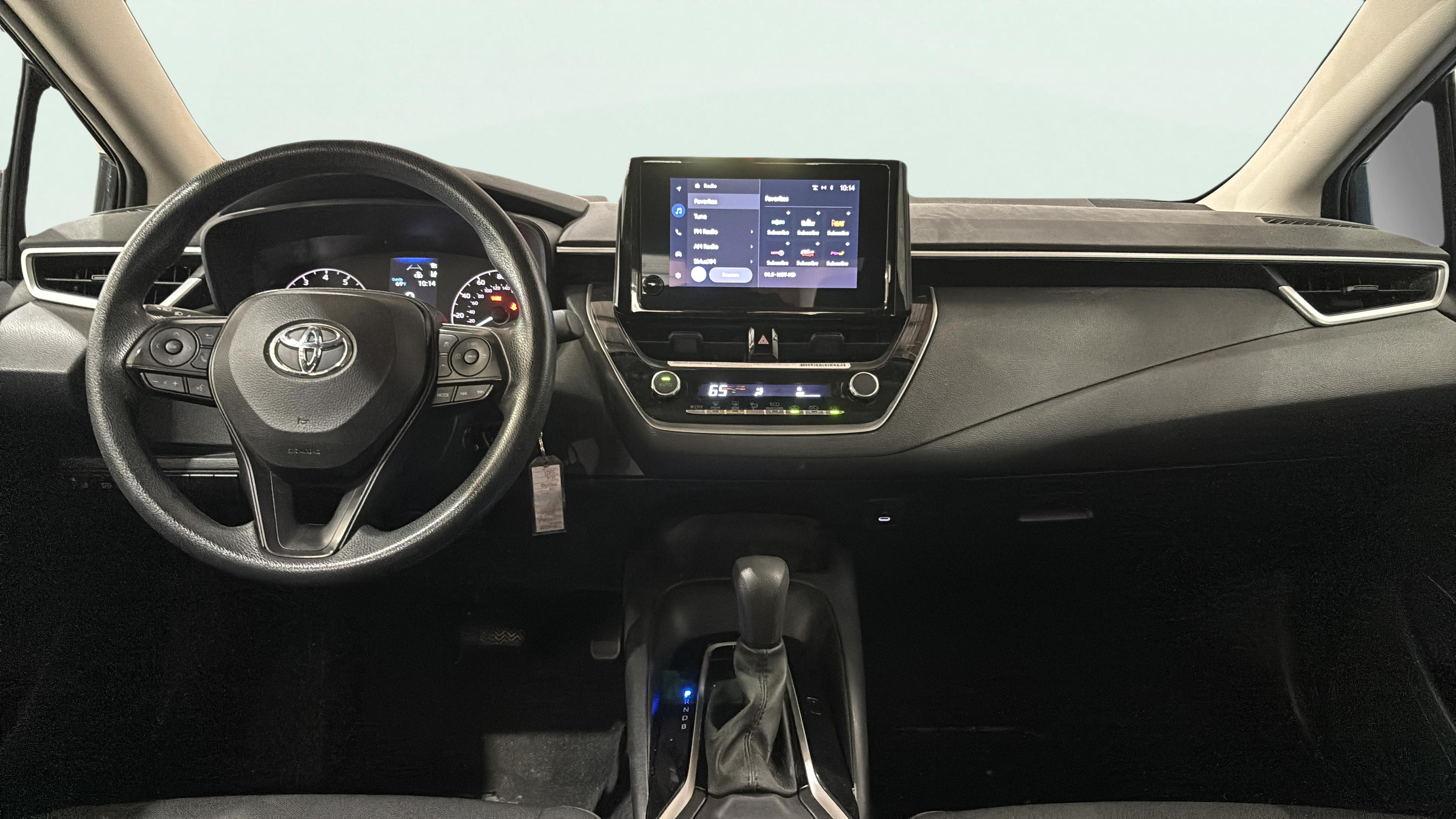 Vehicle interior 360 preview