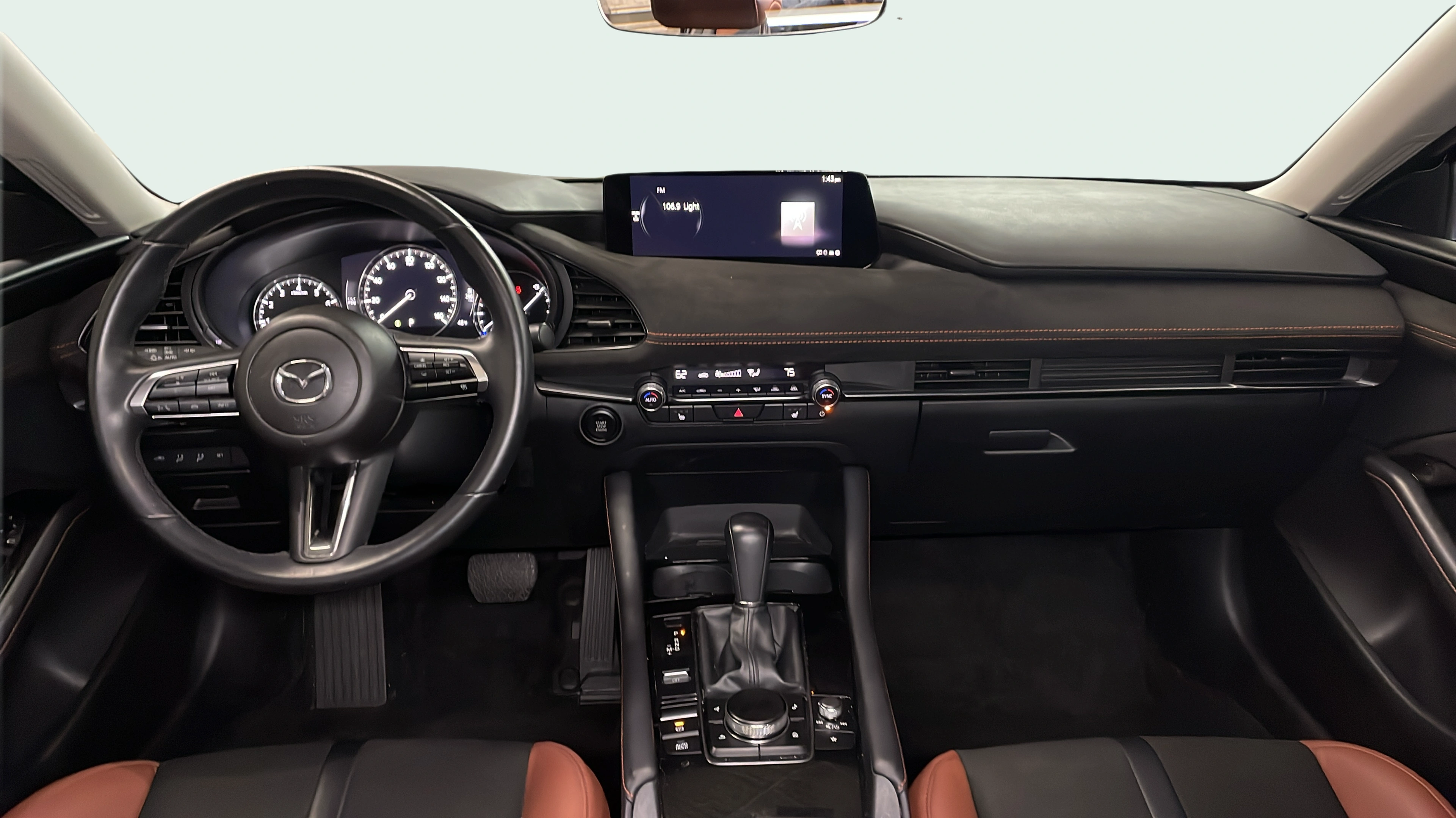 Vehicle interior 360 preview