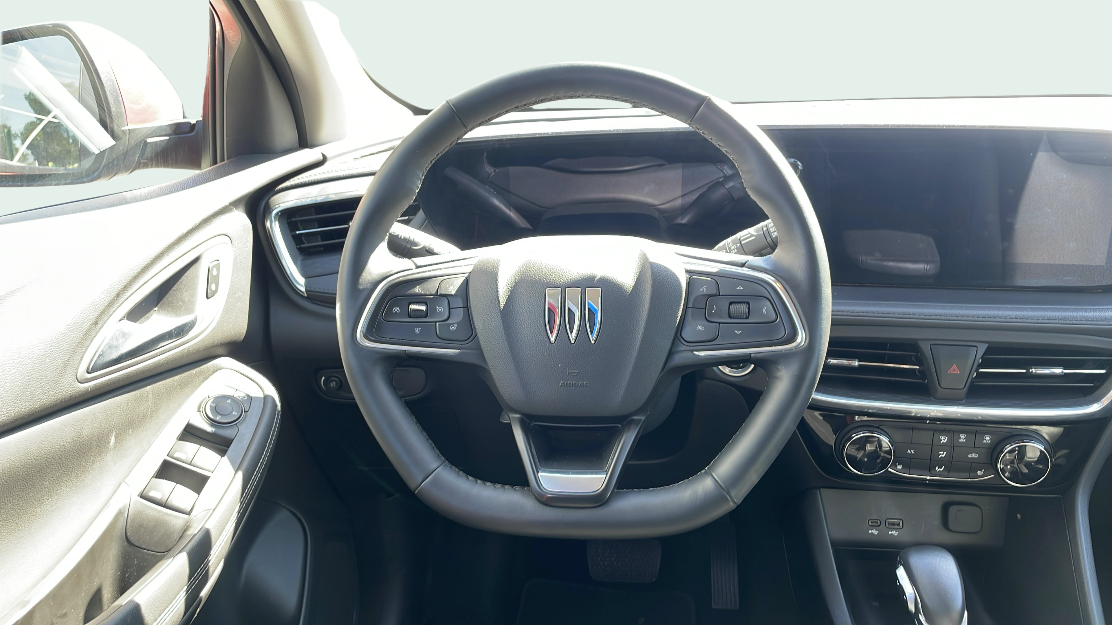 Vehicle interior 360 preview