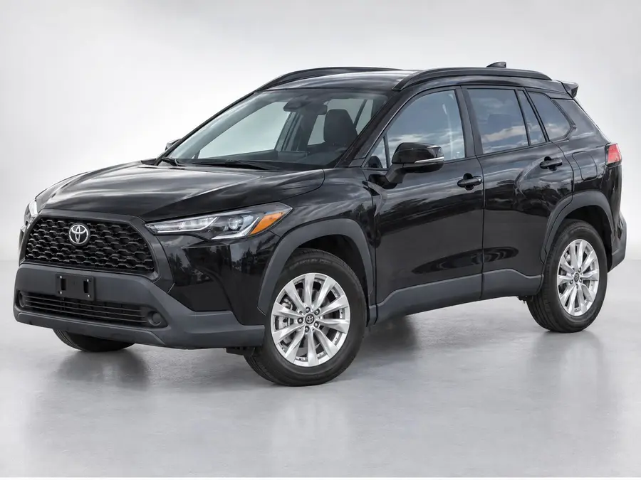 2023 Toyota Corolla Cross — image 1 of 9