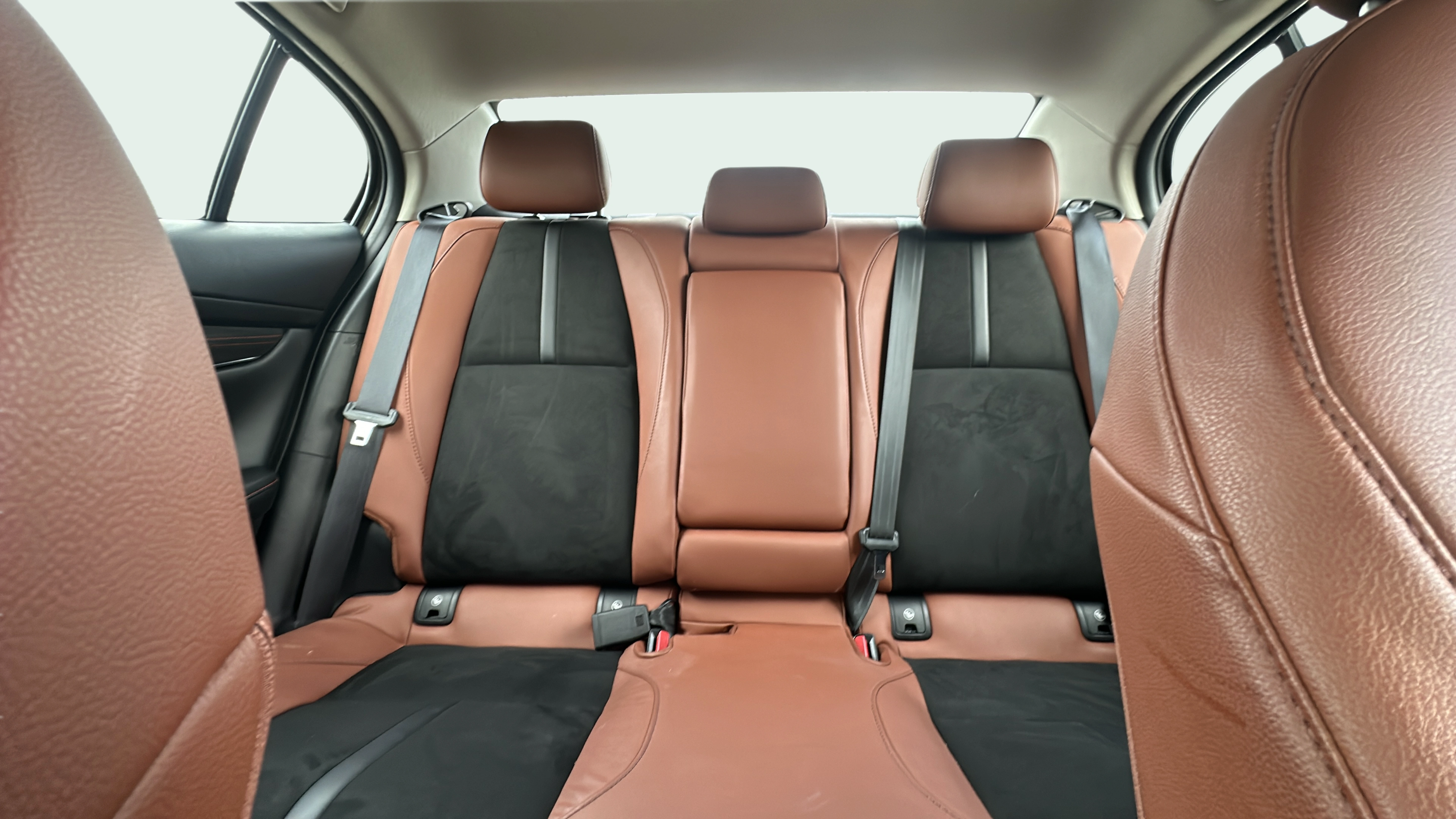 Vehicle interior extra 1