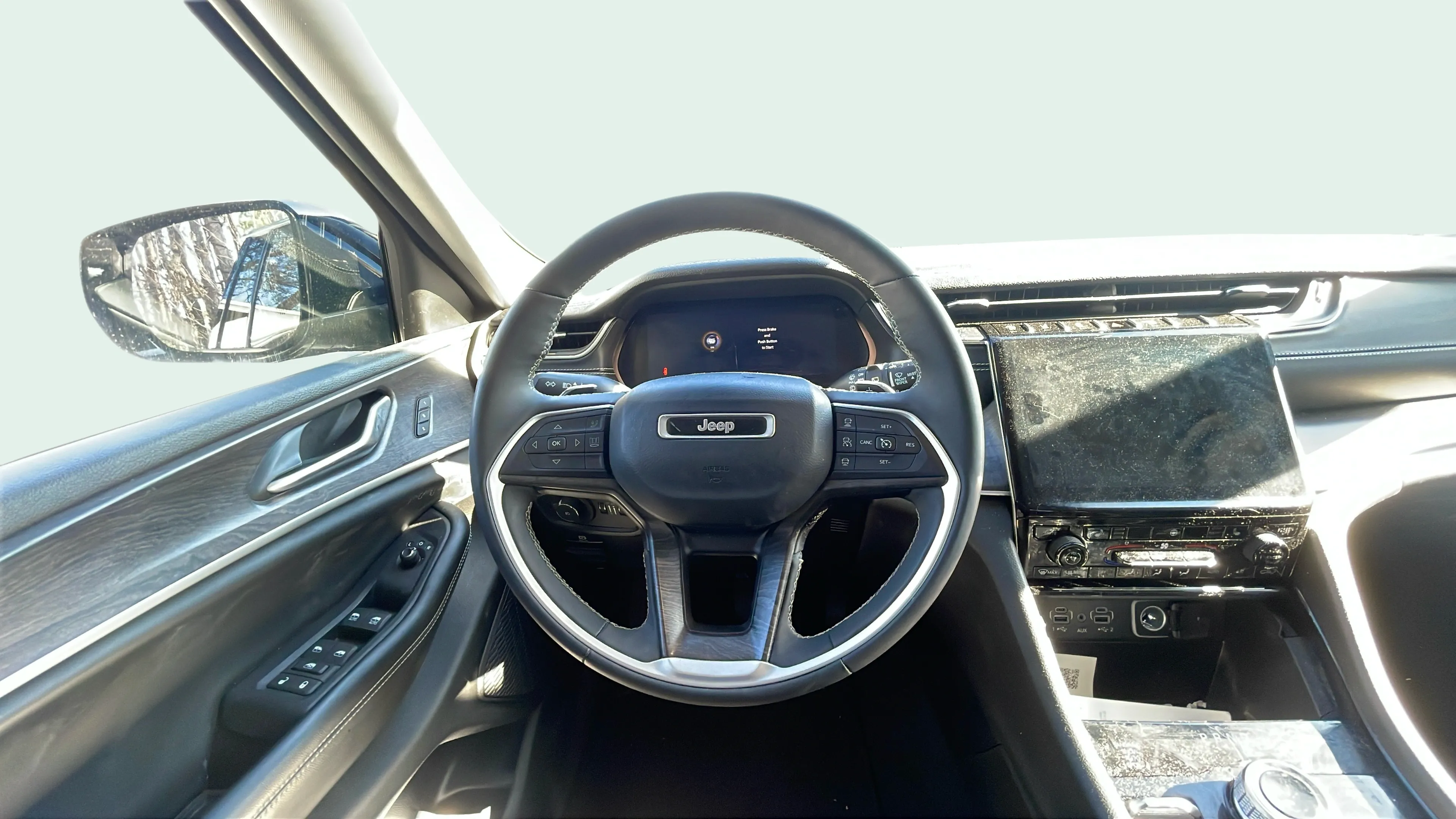 Vehicle interior 3