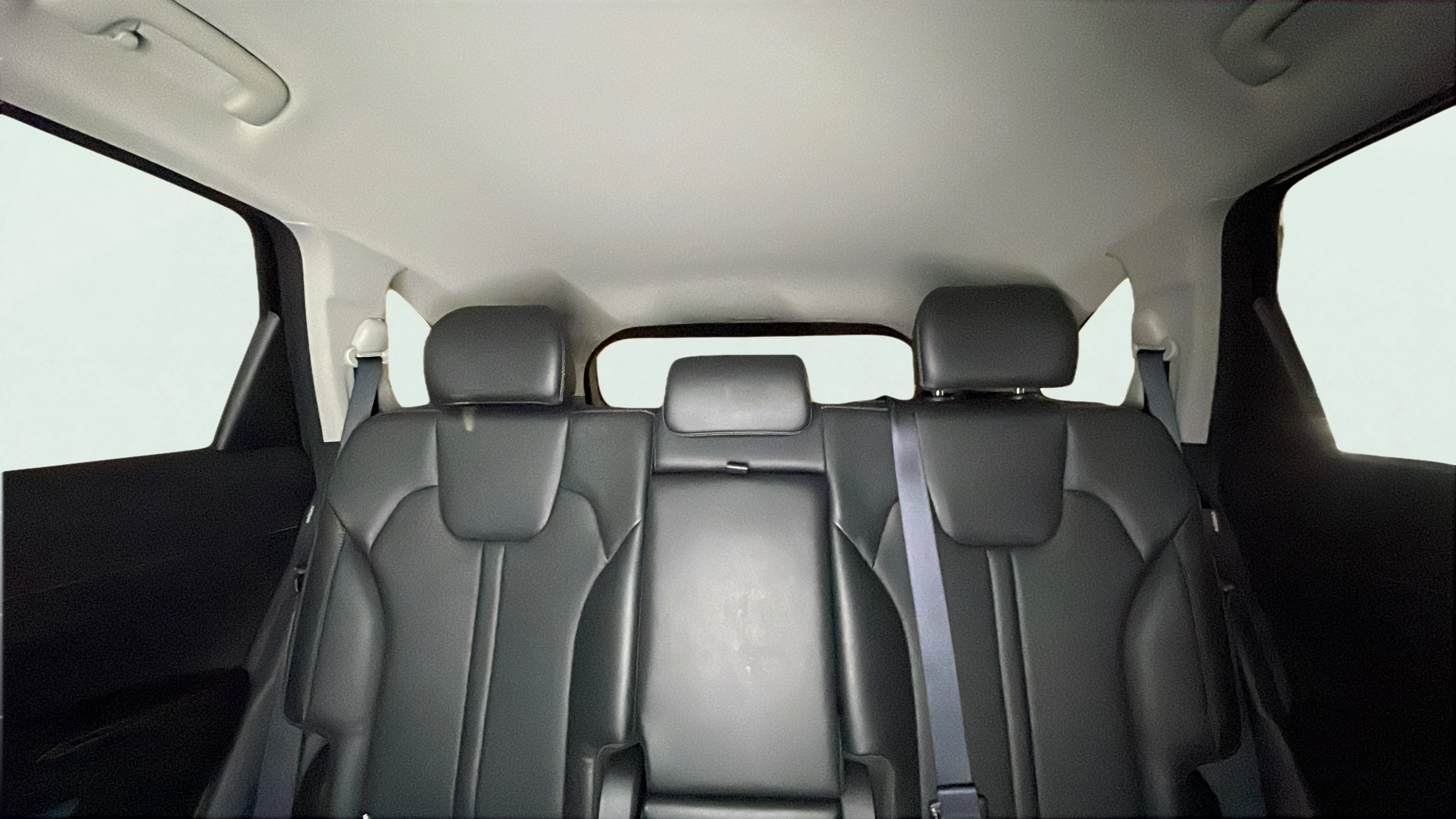 Vehicle interior 360 preview