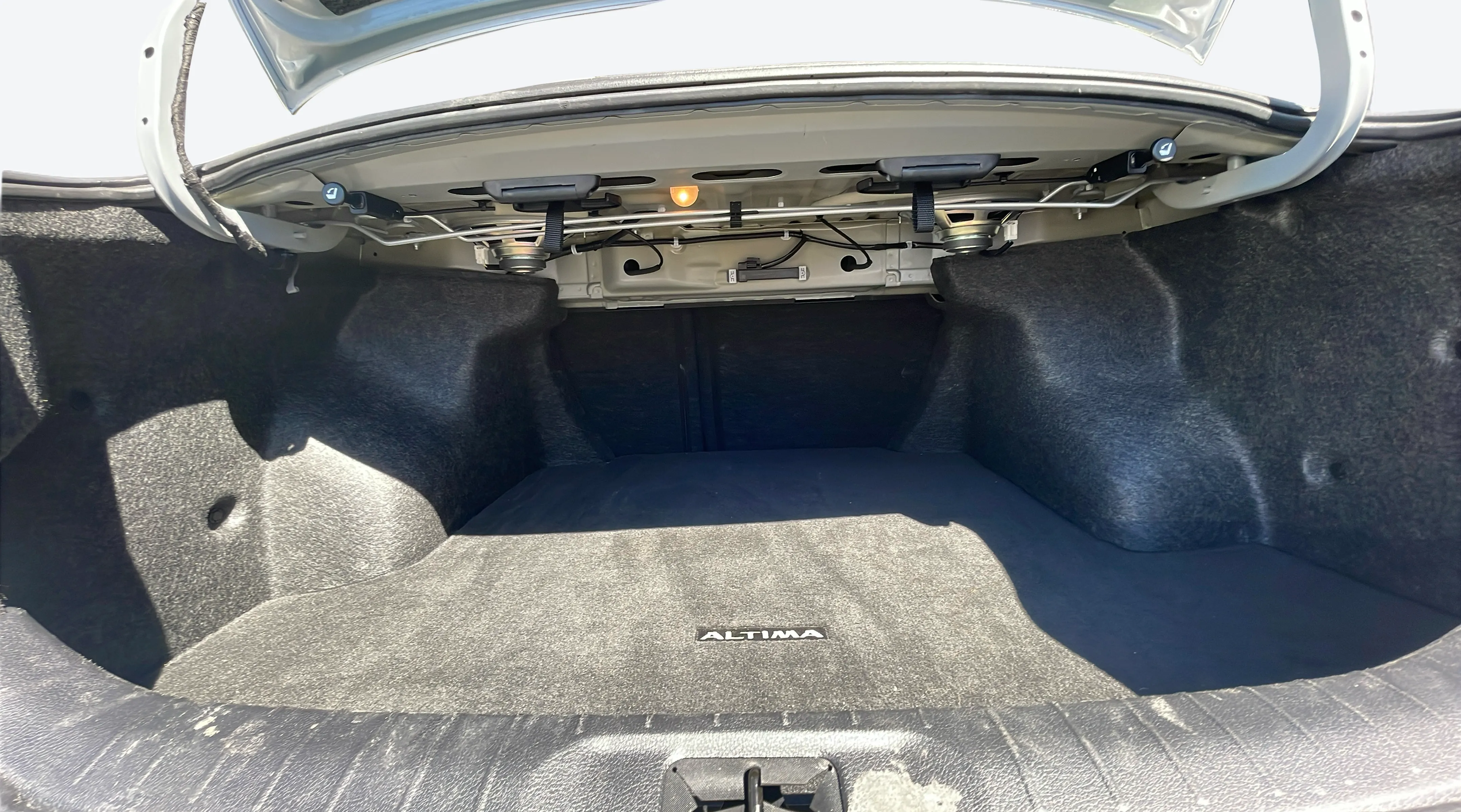 Vehicle interior 2