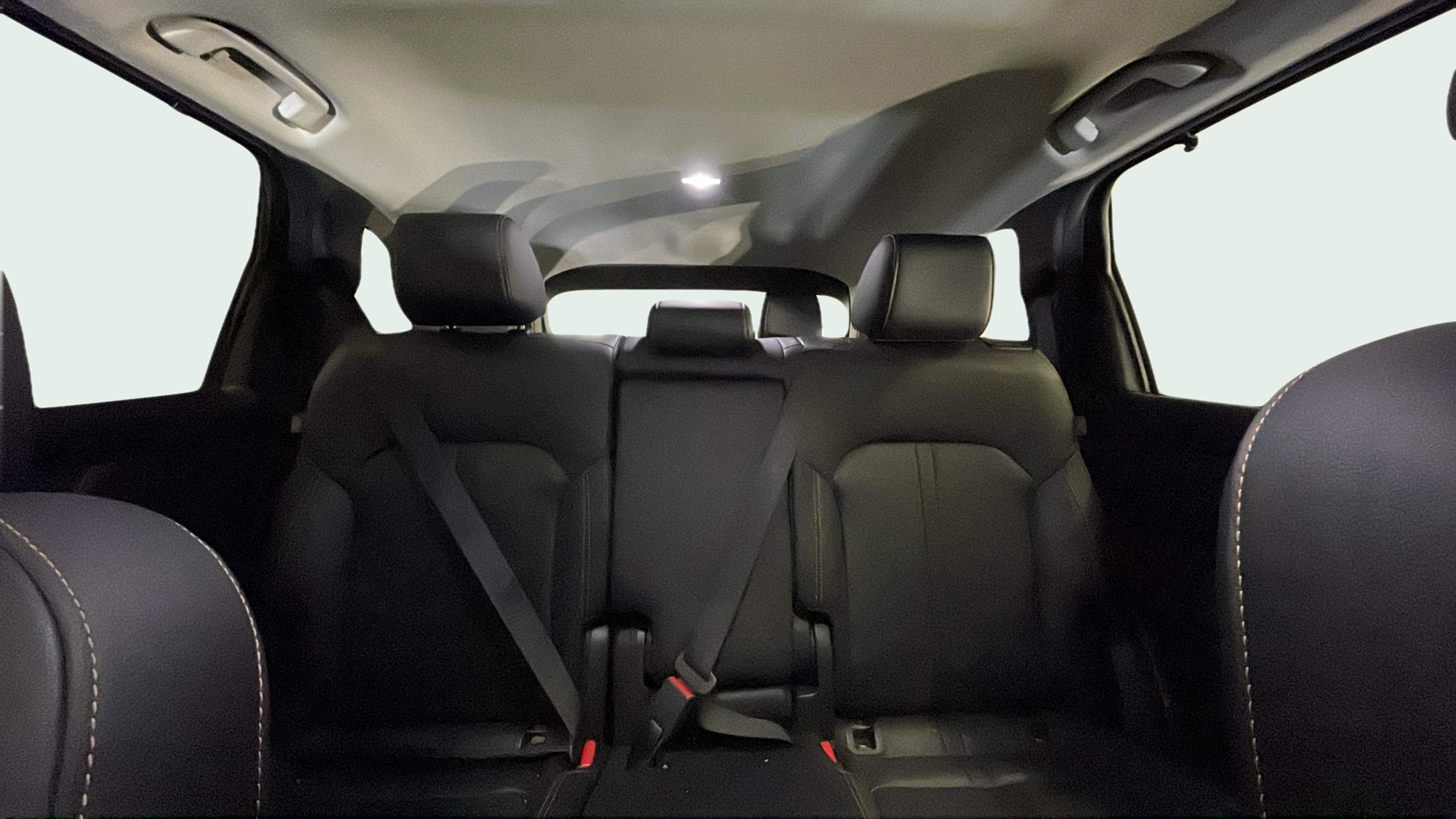 Vehicle interior 360 preview
