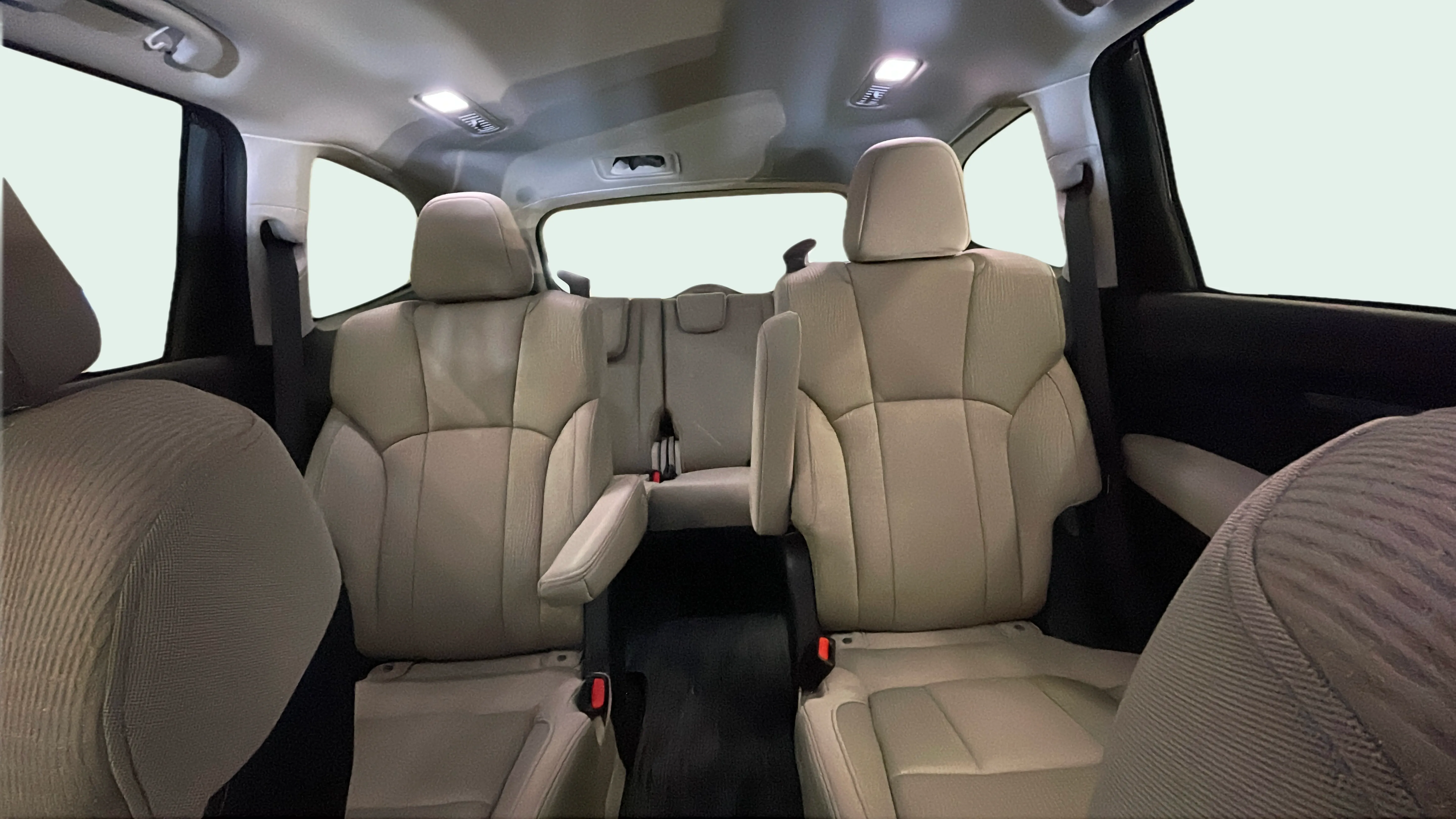 Vehicle interior 360 preview