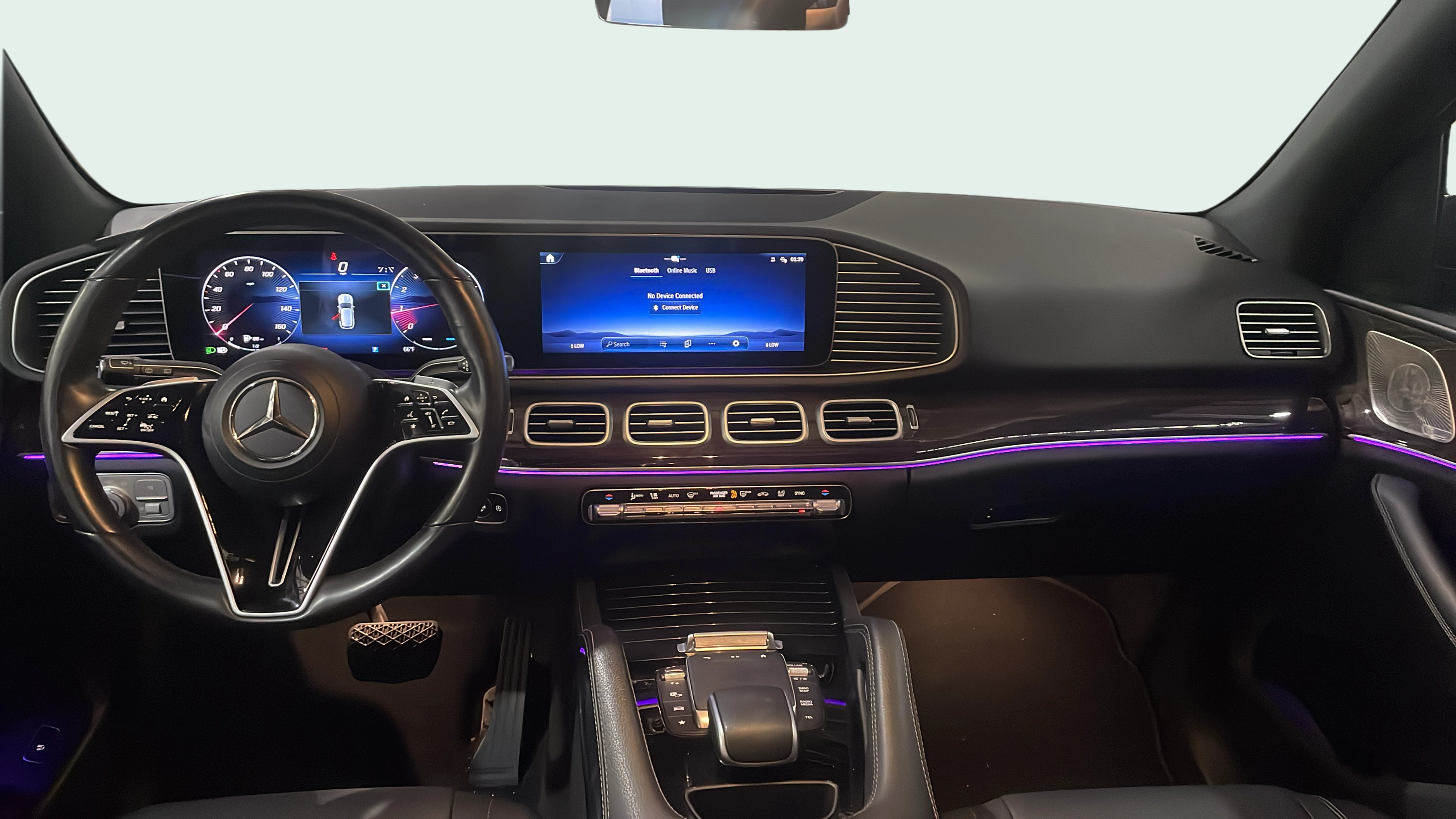Vehicle interior 360 preview