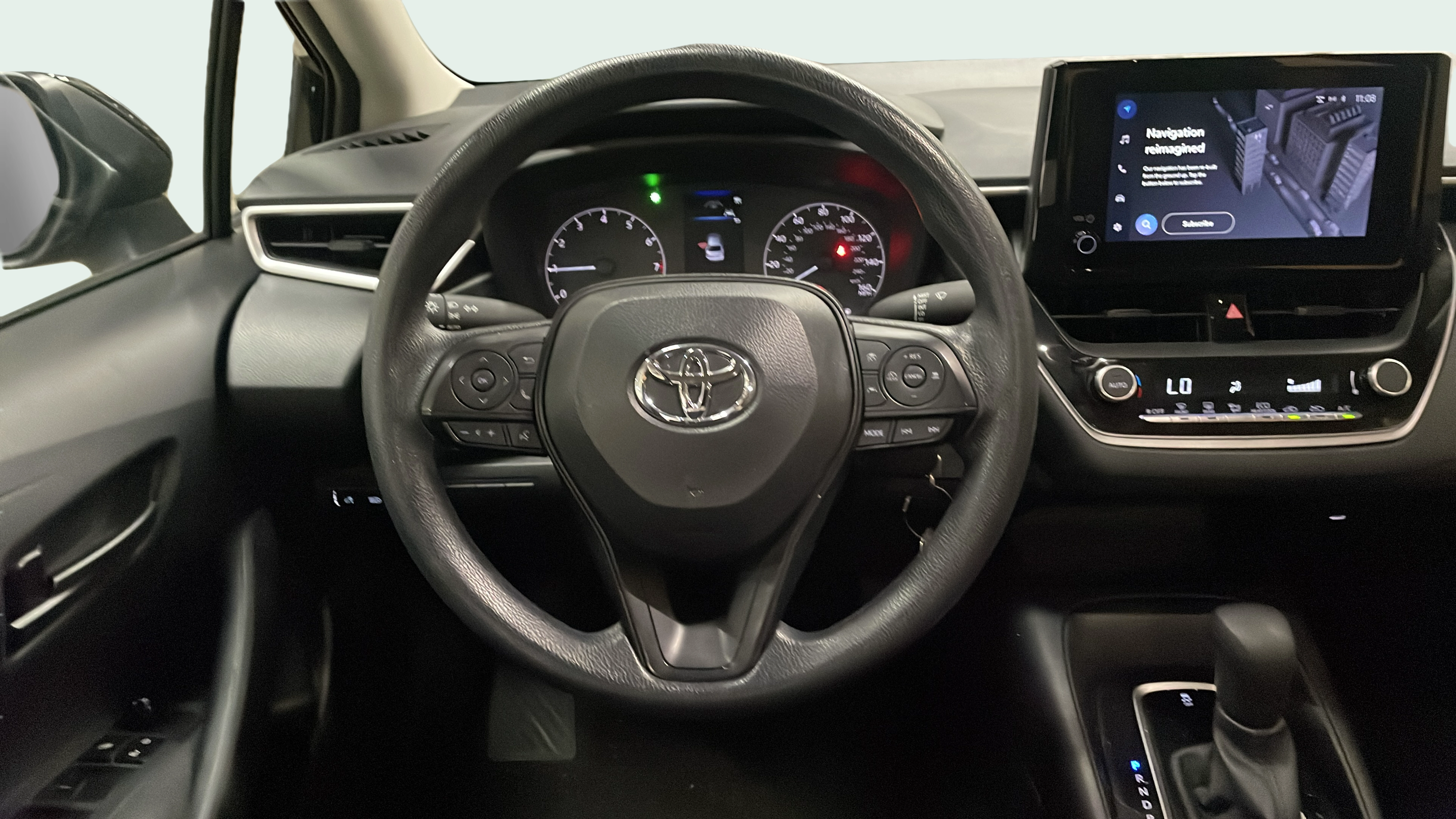 Vehicle interior 360 preview