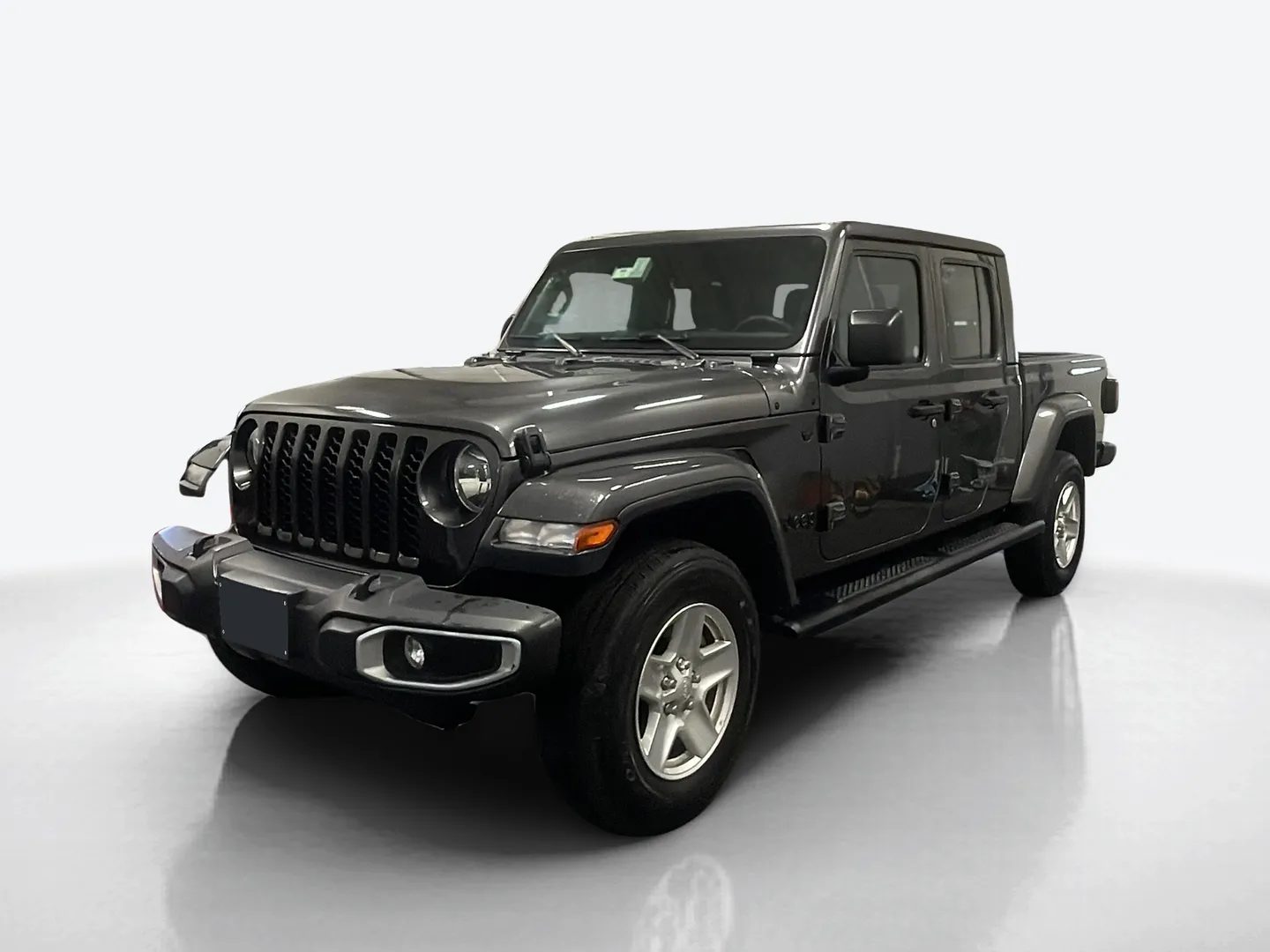 2023 Jeep Gladiator — image 1 of 8