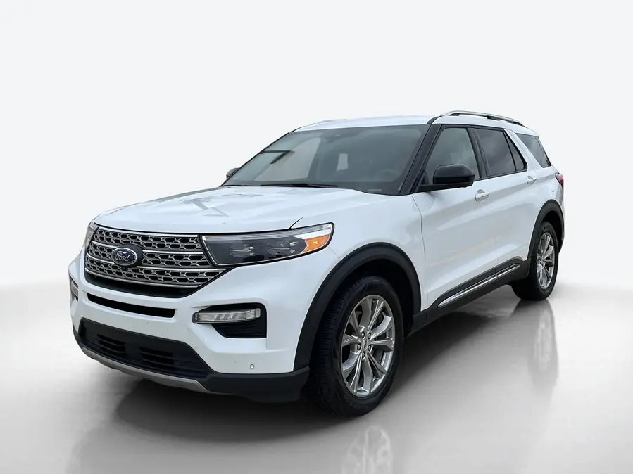 2023 Ford Explorer — image 1 of 8