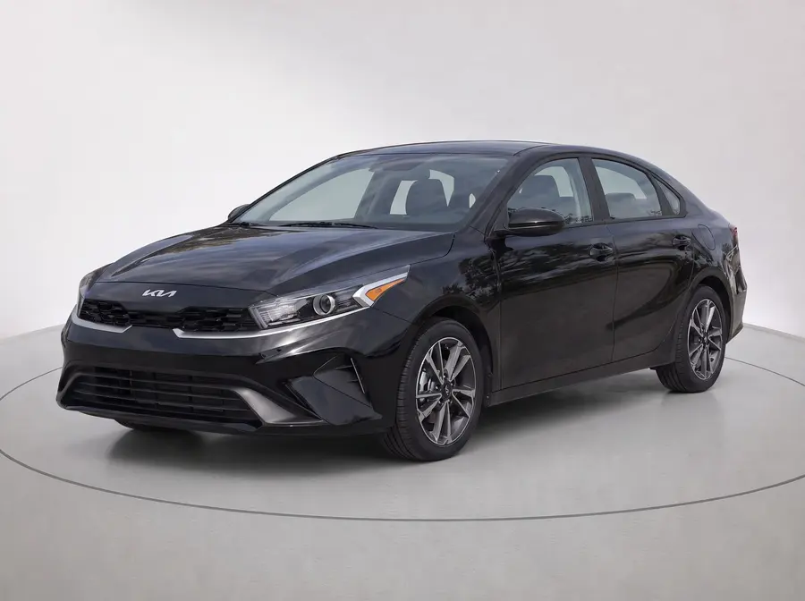 2024 Kia Forte — image 1 of 9