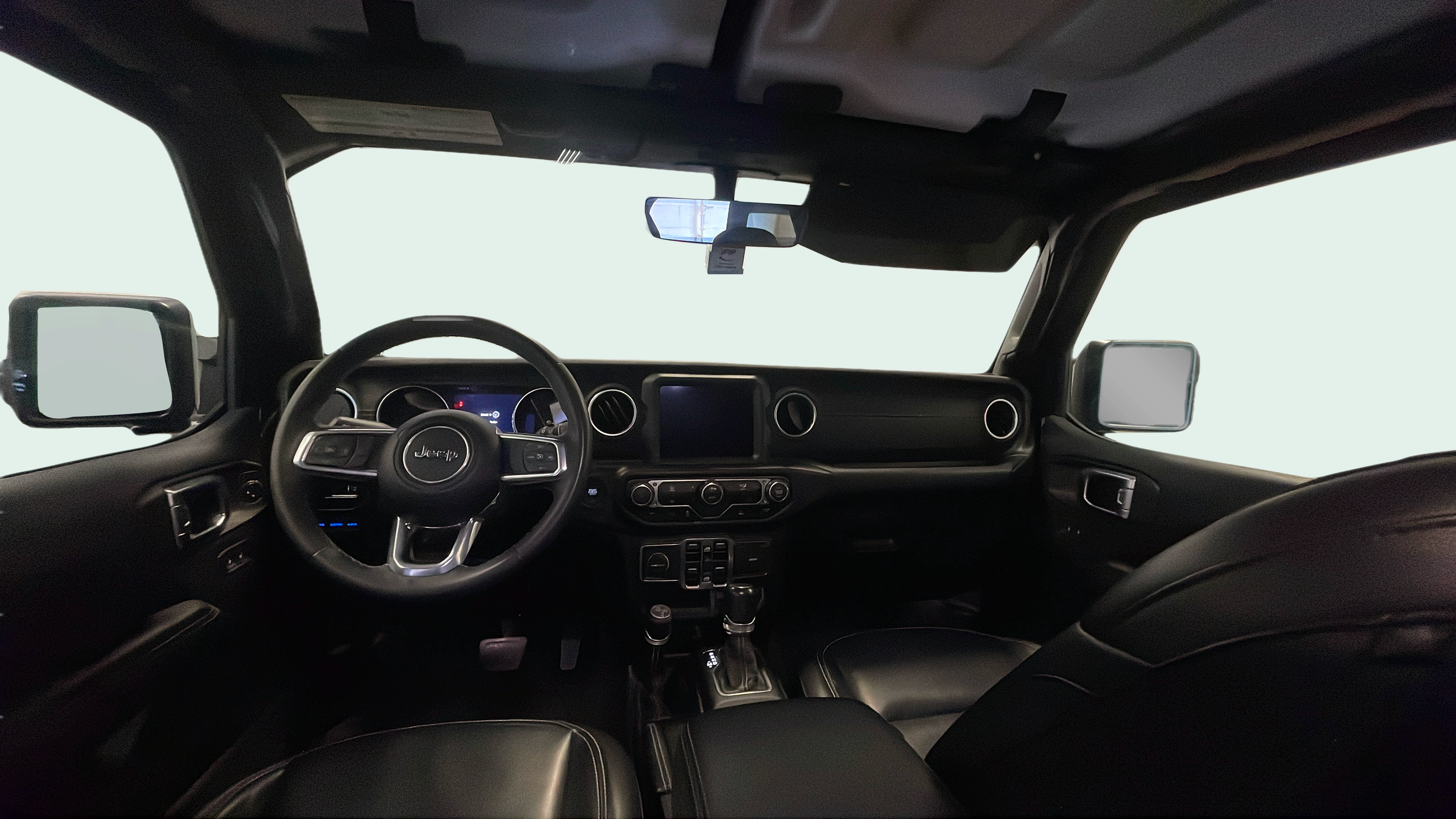Vehicle interior 360 preview