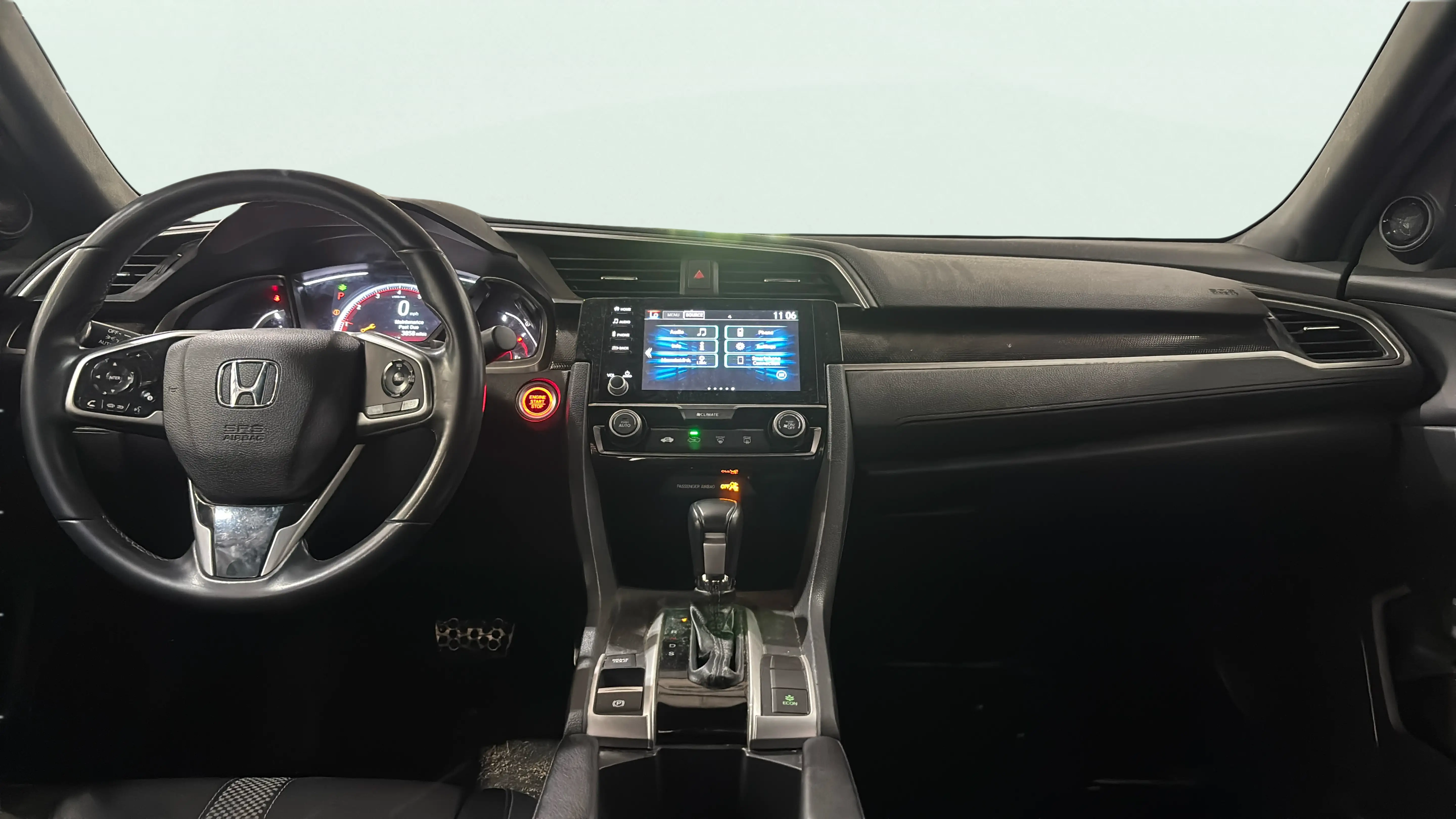 Vehicle interior 360 preview