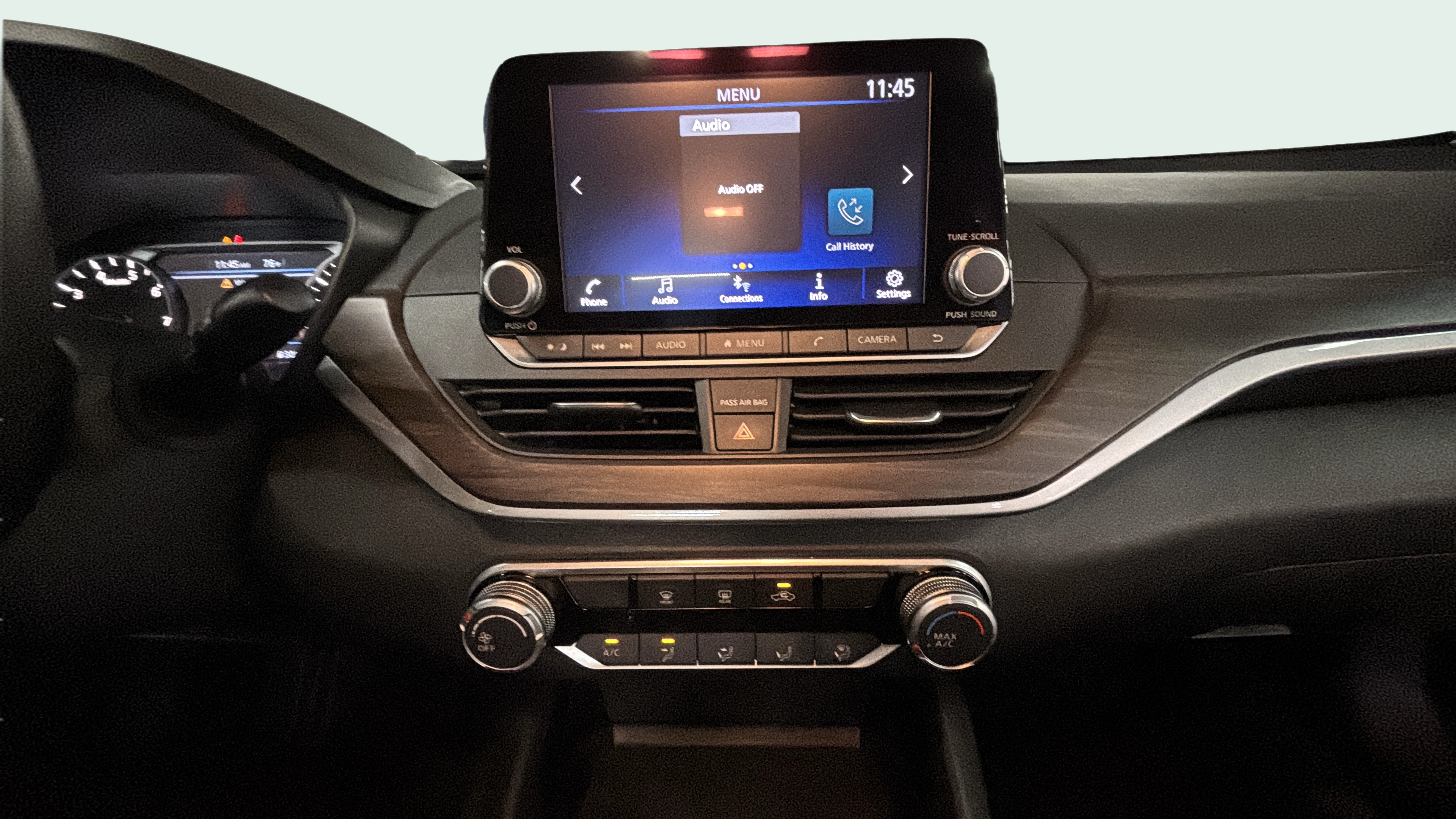 Vehicle interior 360 preview