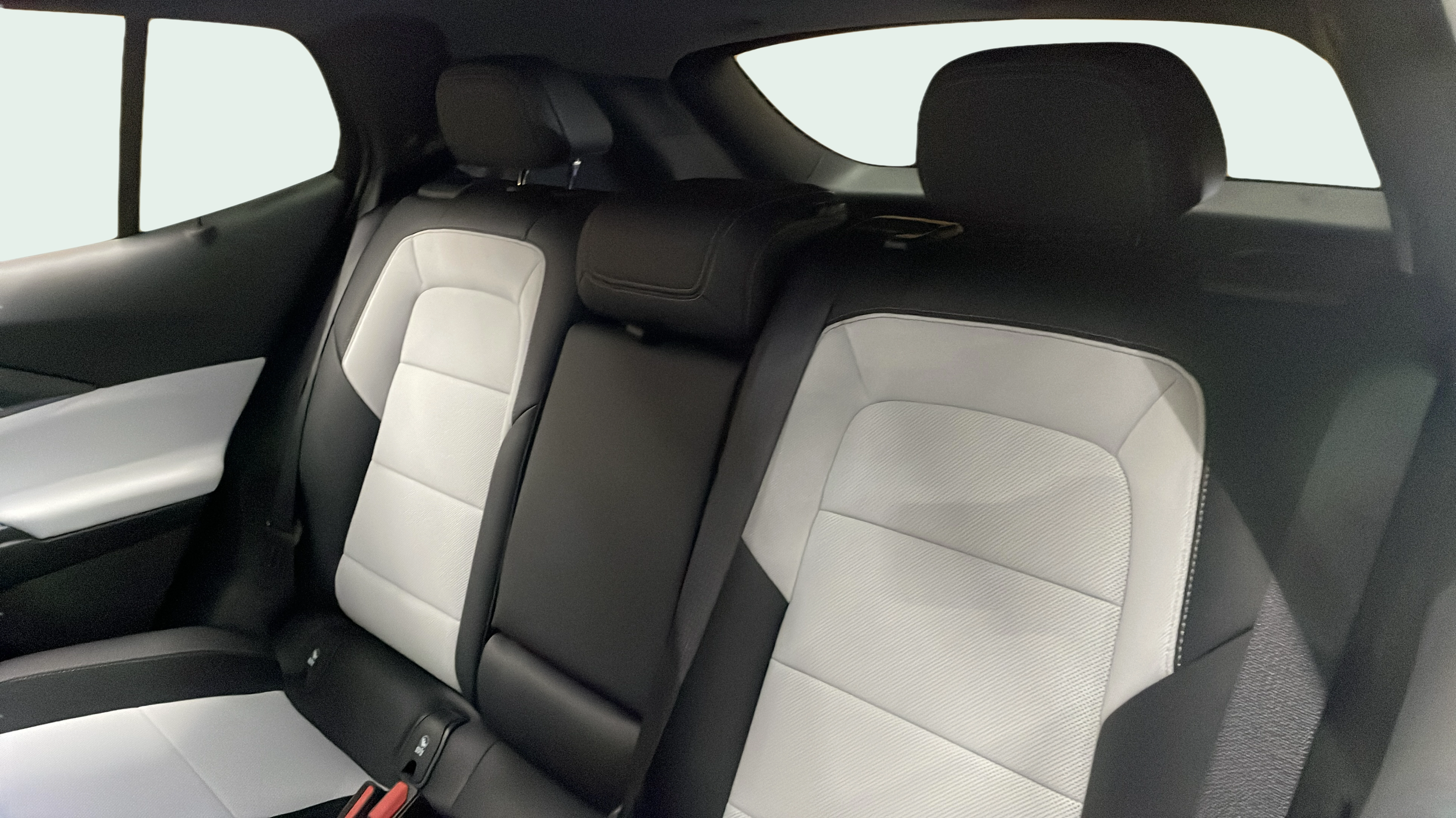 Vehicle interior 2