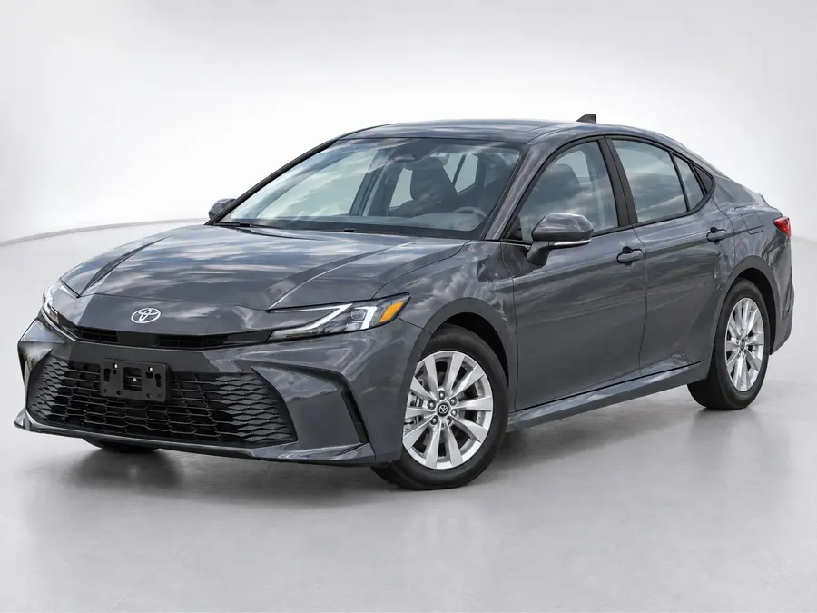 2025 Toyota Camry — image 1 of 9