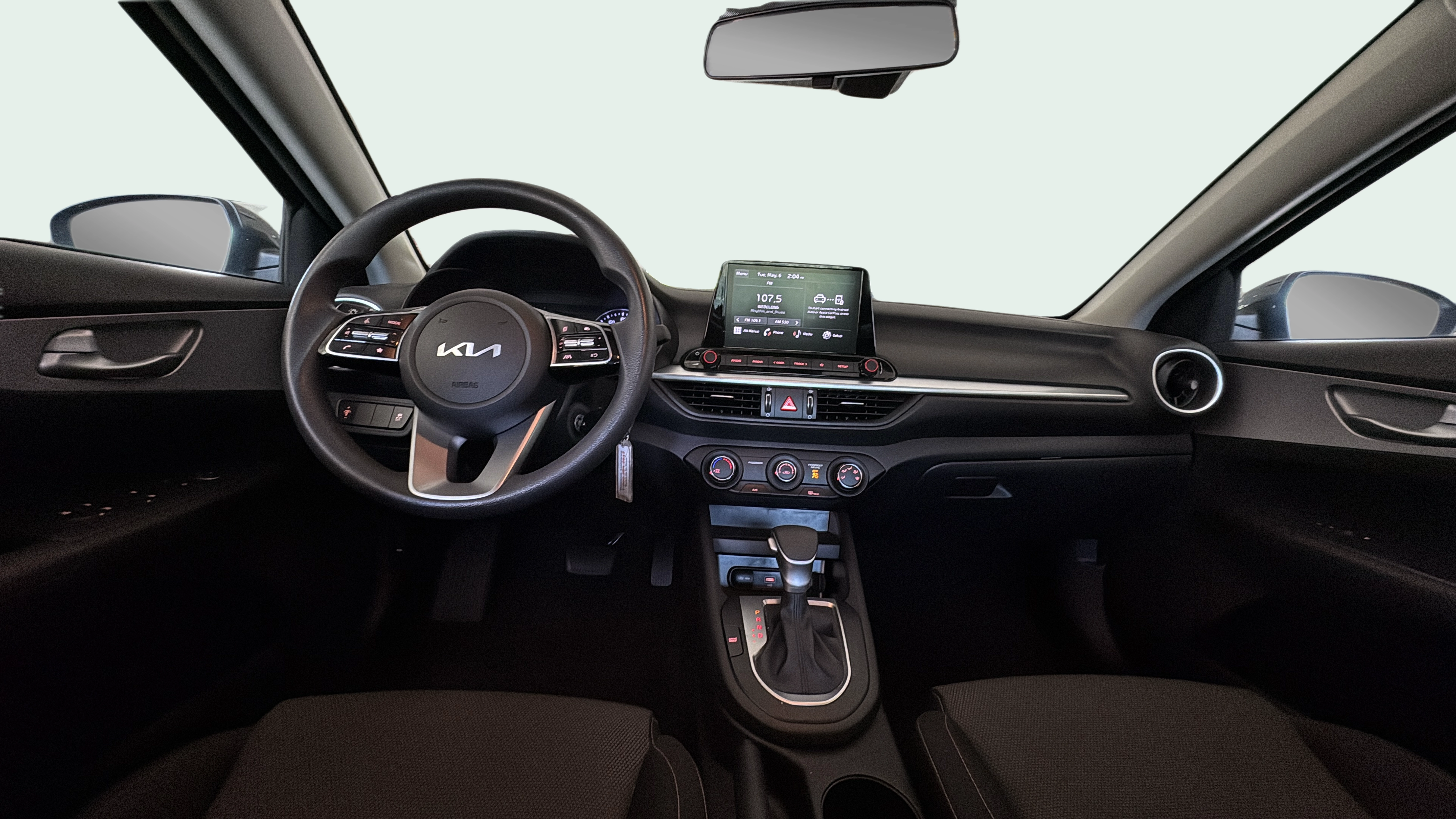 Vehicle interior 360 preview
