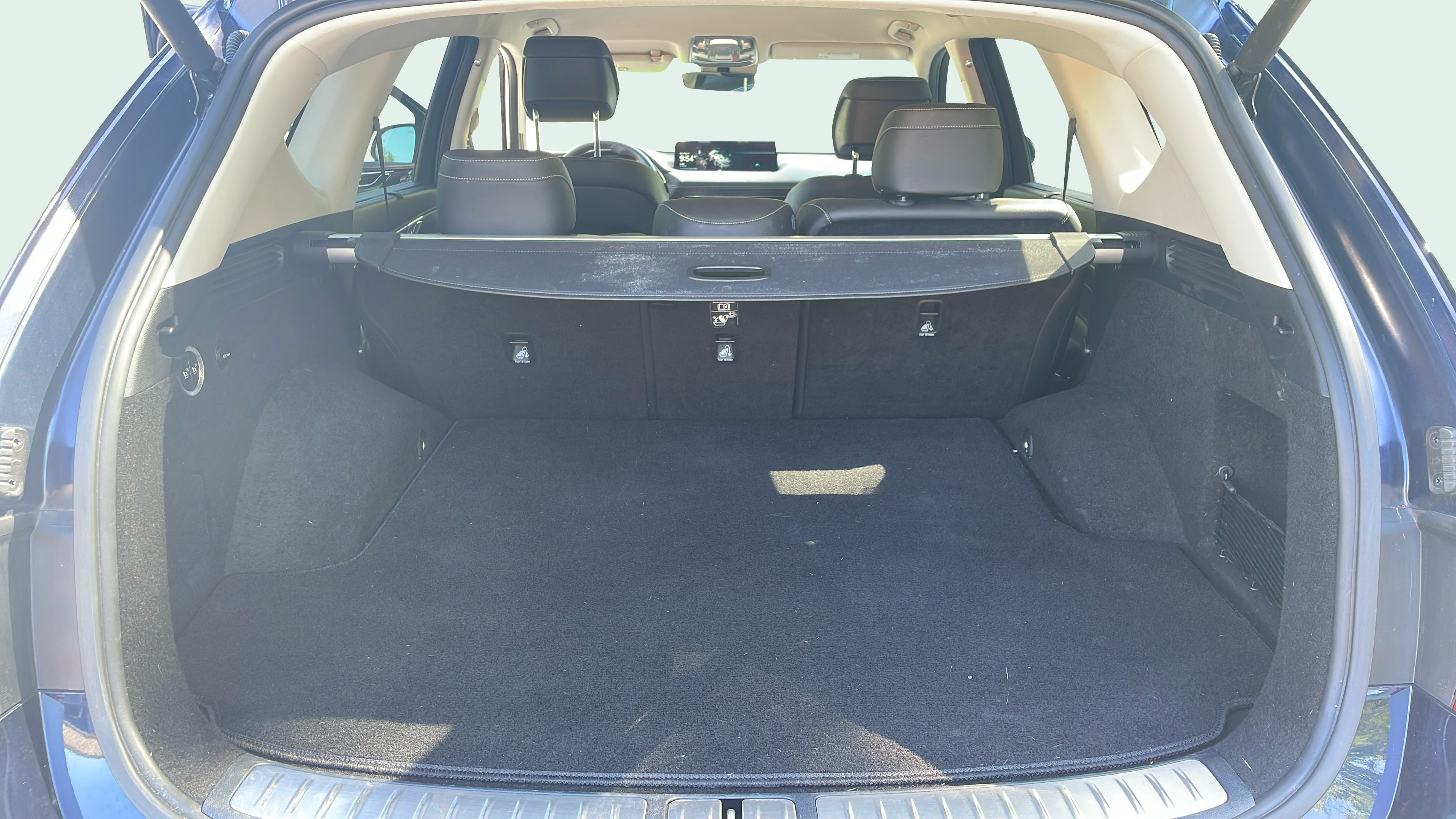 Vehicle interior 2