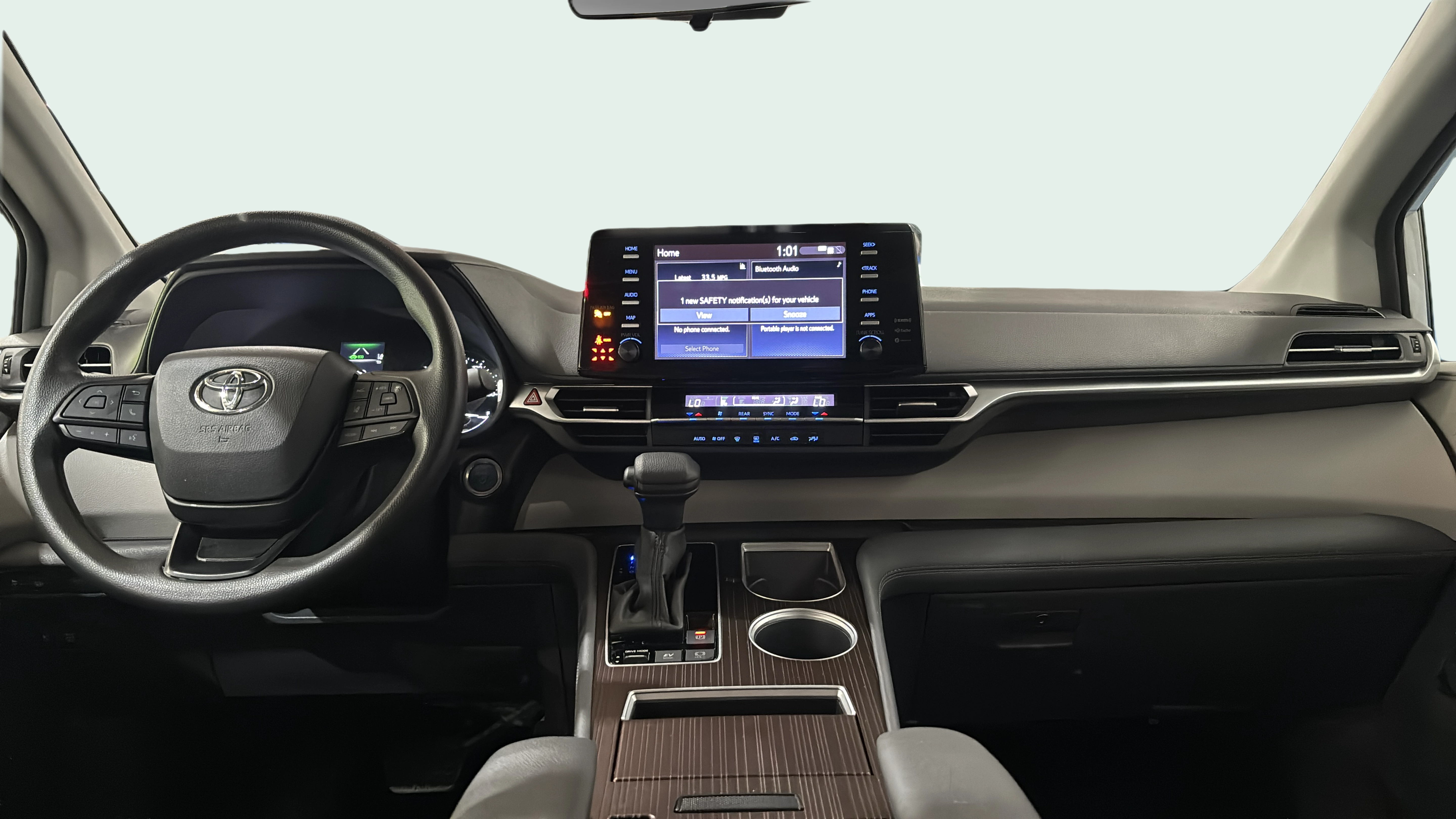 Vehicle interior 360 preview