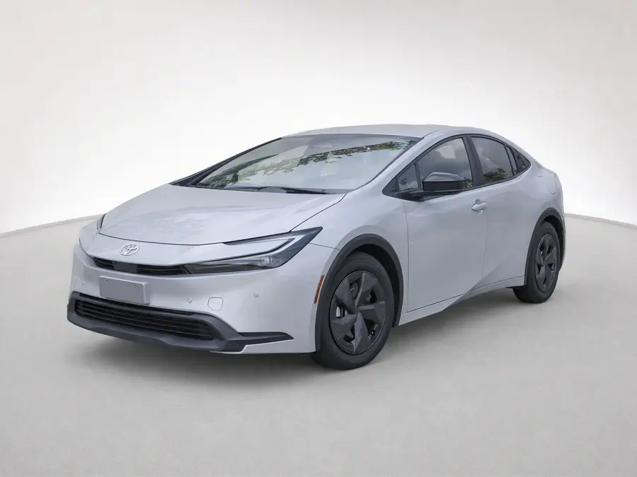 2024 Toyota Prius — image 1 of 9
