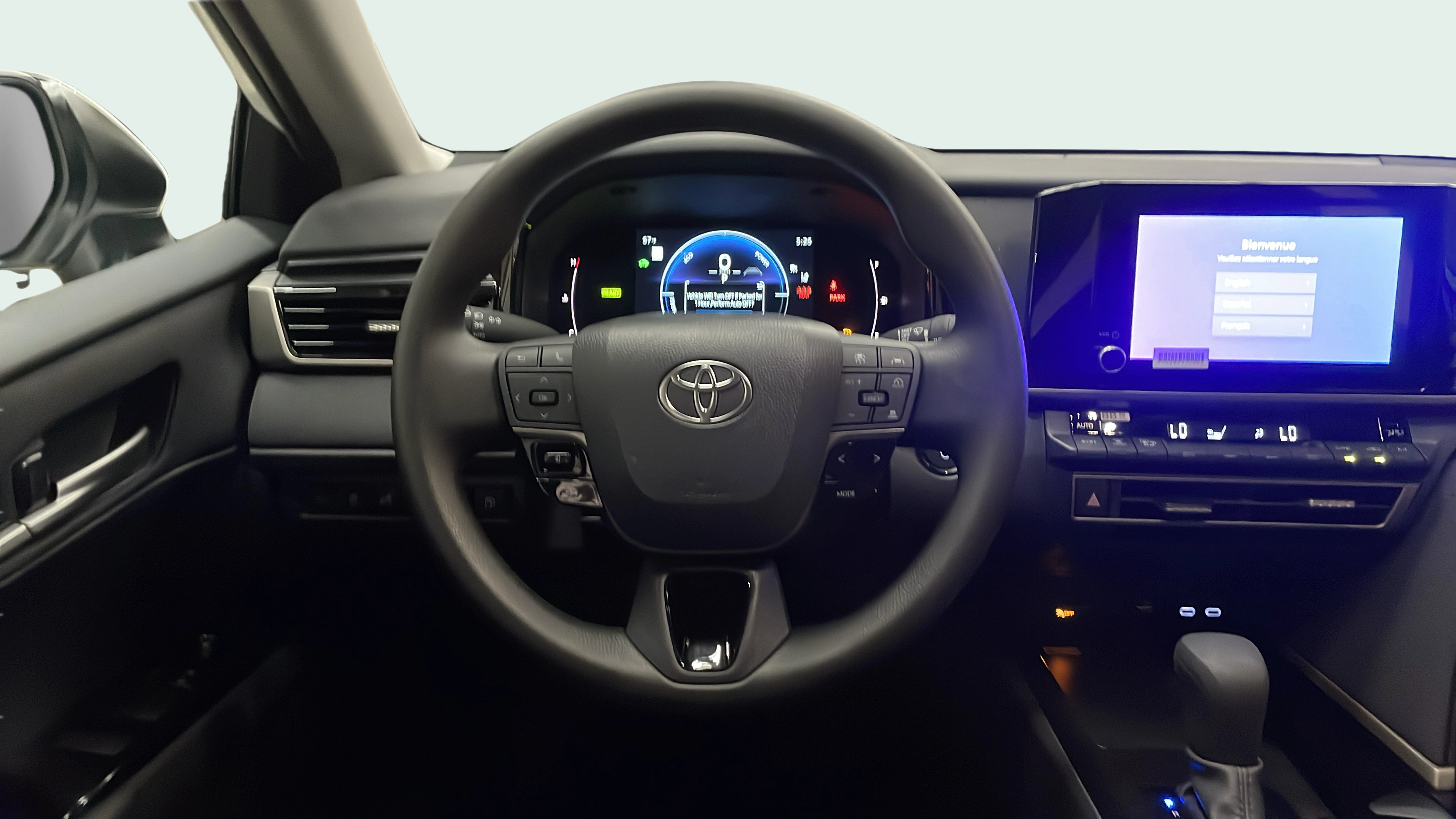 Vehicle interior 360 preview