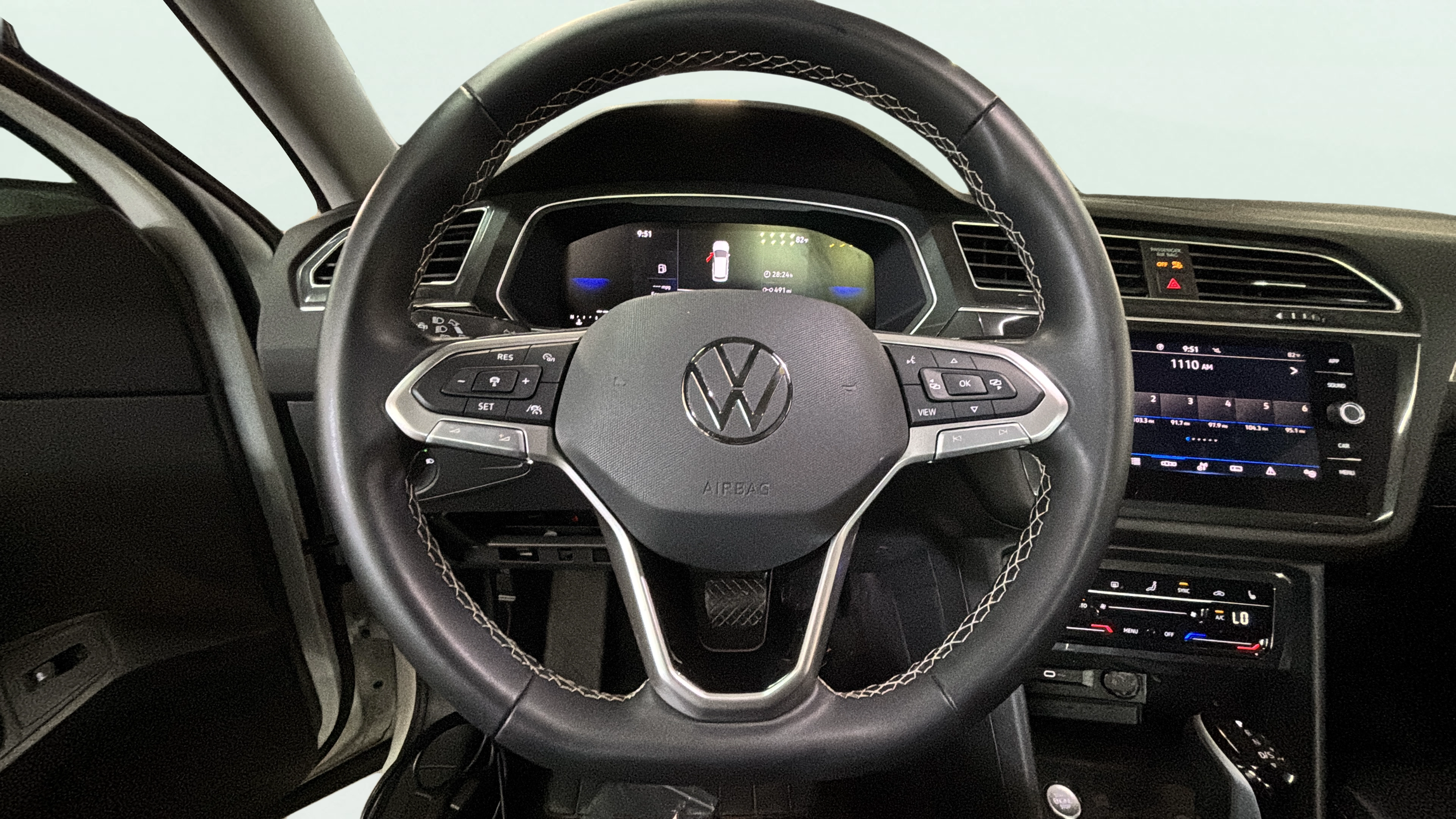 Vehicle interior 1