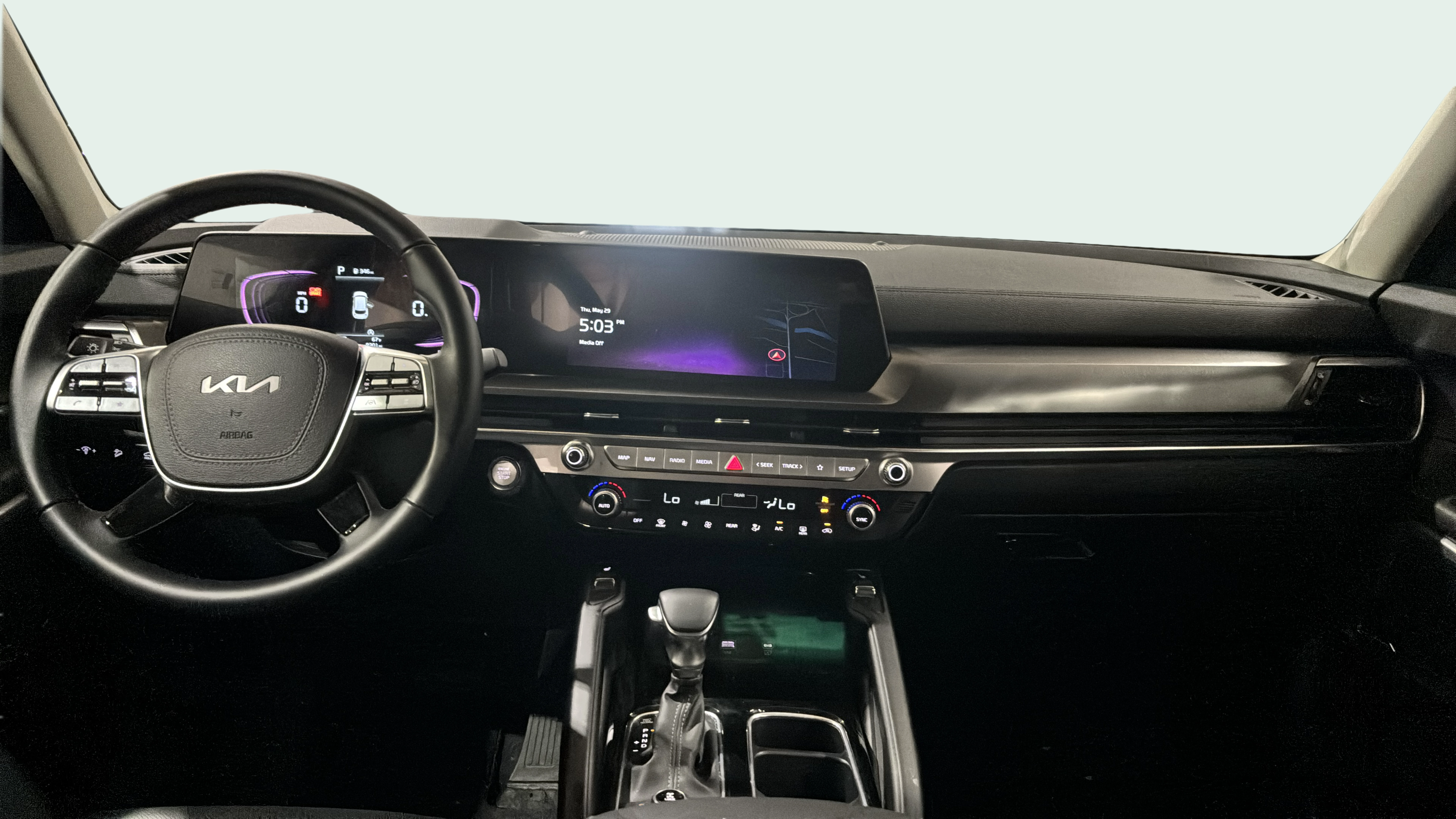 Vehicle interior 360 preview