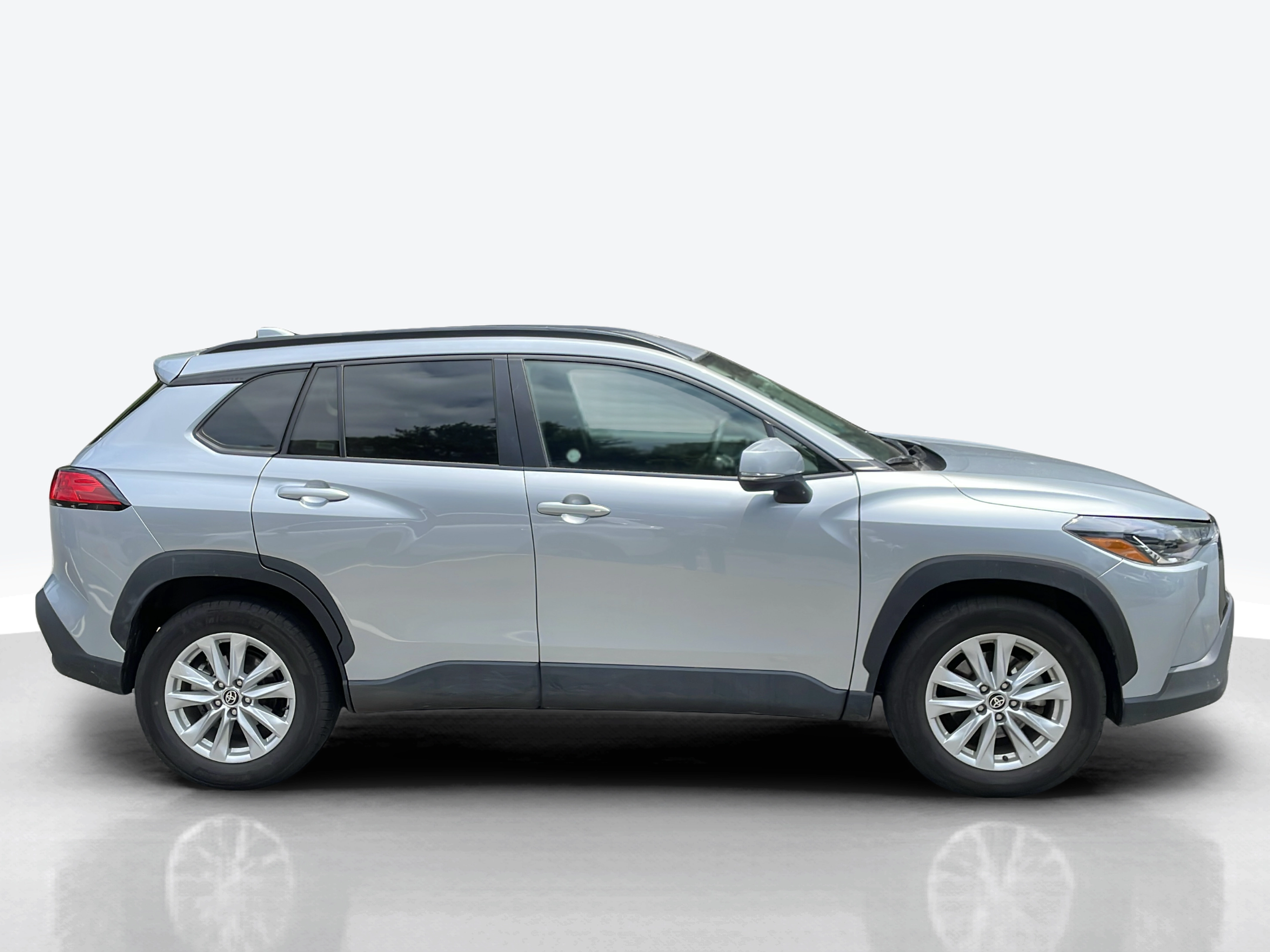 Vehicle exterior side