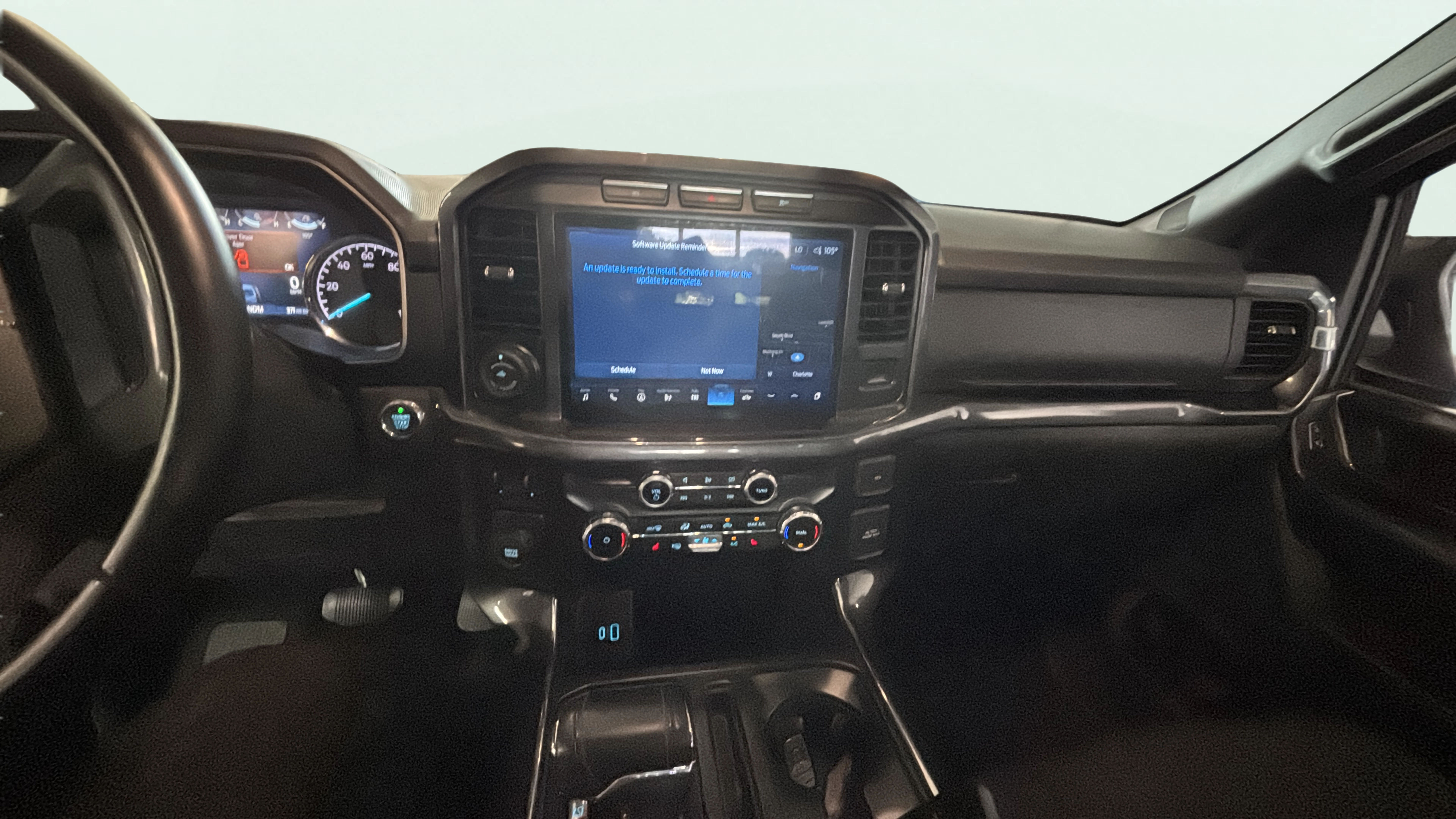 Vehicle interior 360 preview