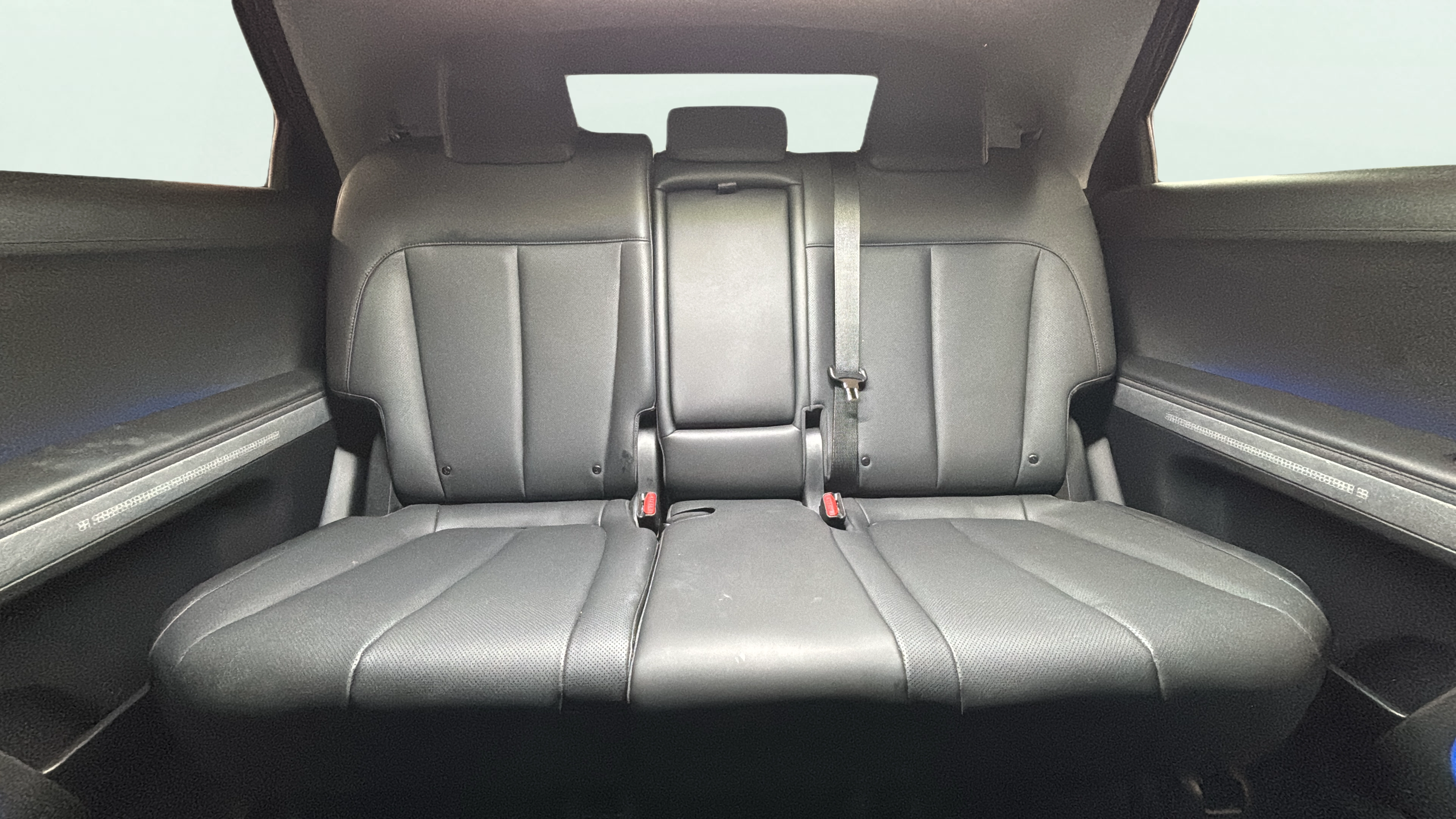 Vehicle interior 2