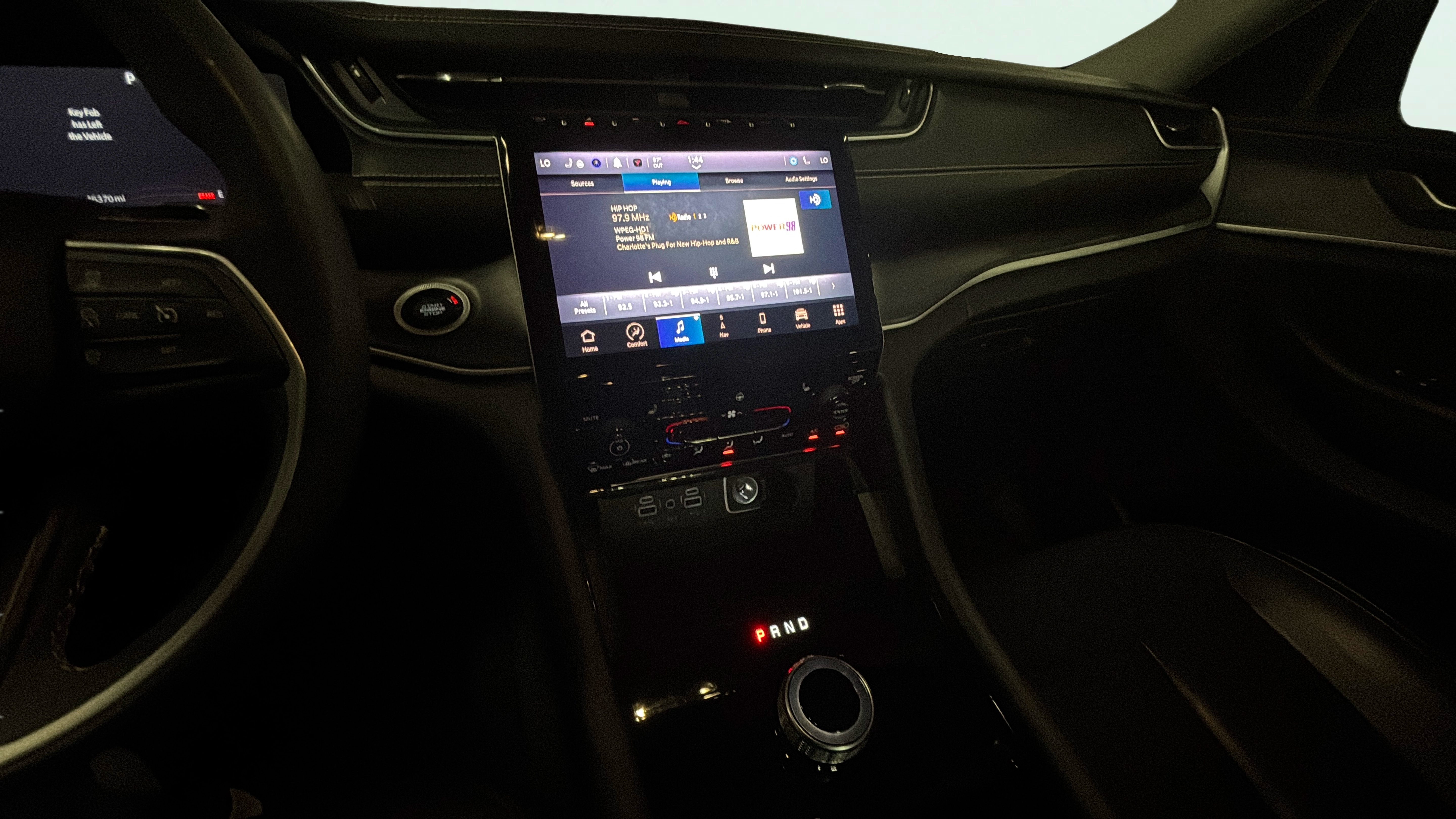 Vehicle interior 360 preview