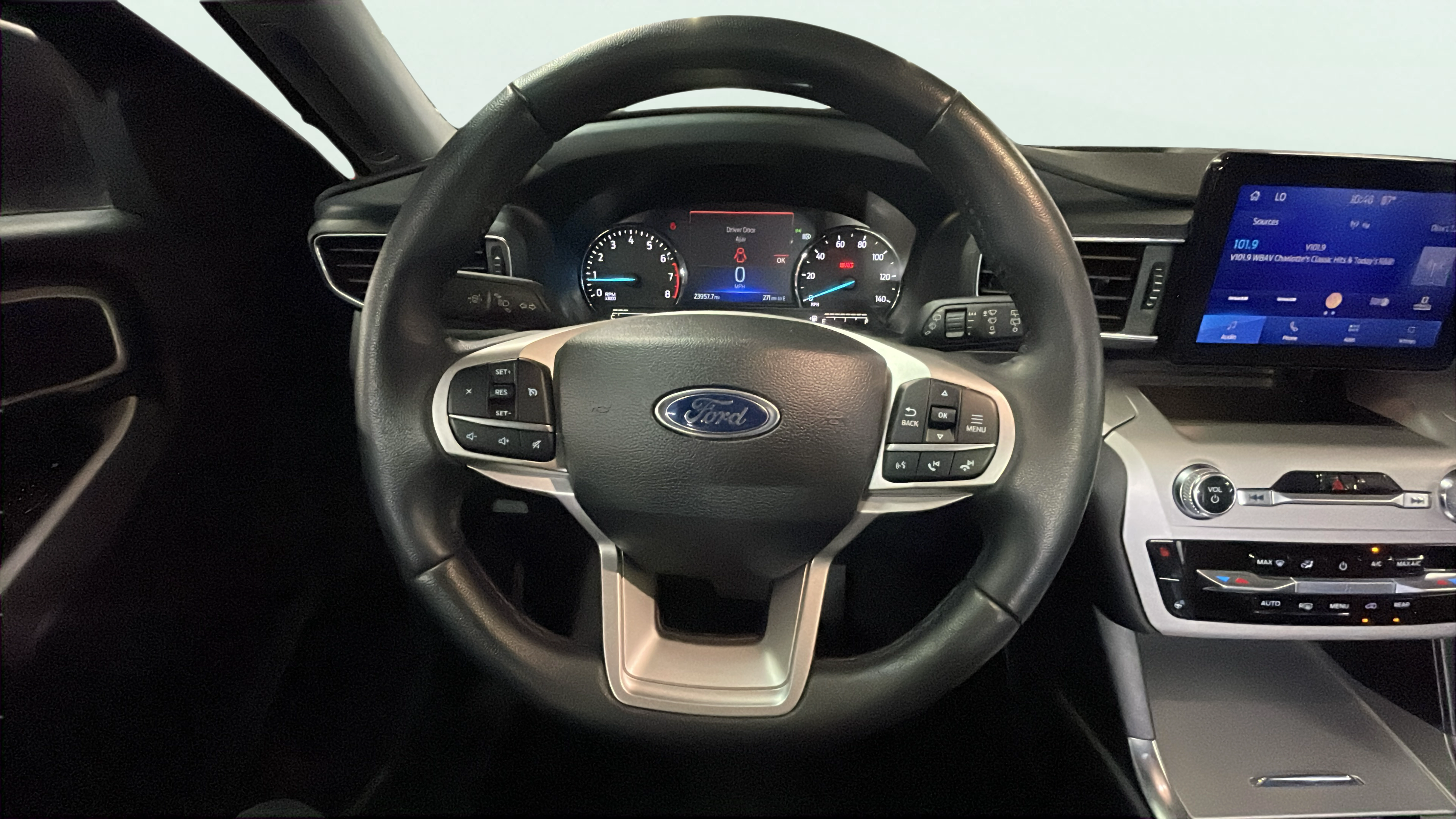 Vehicle interior 1