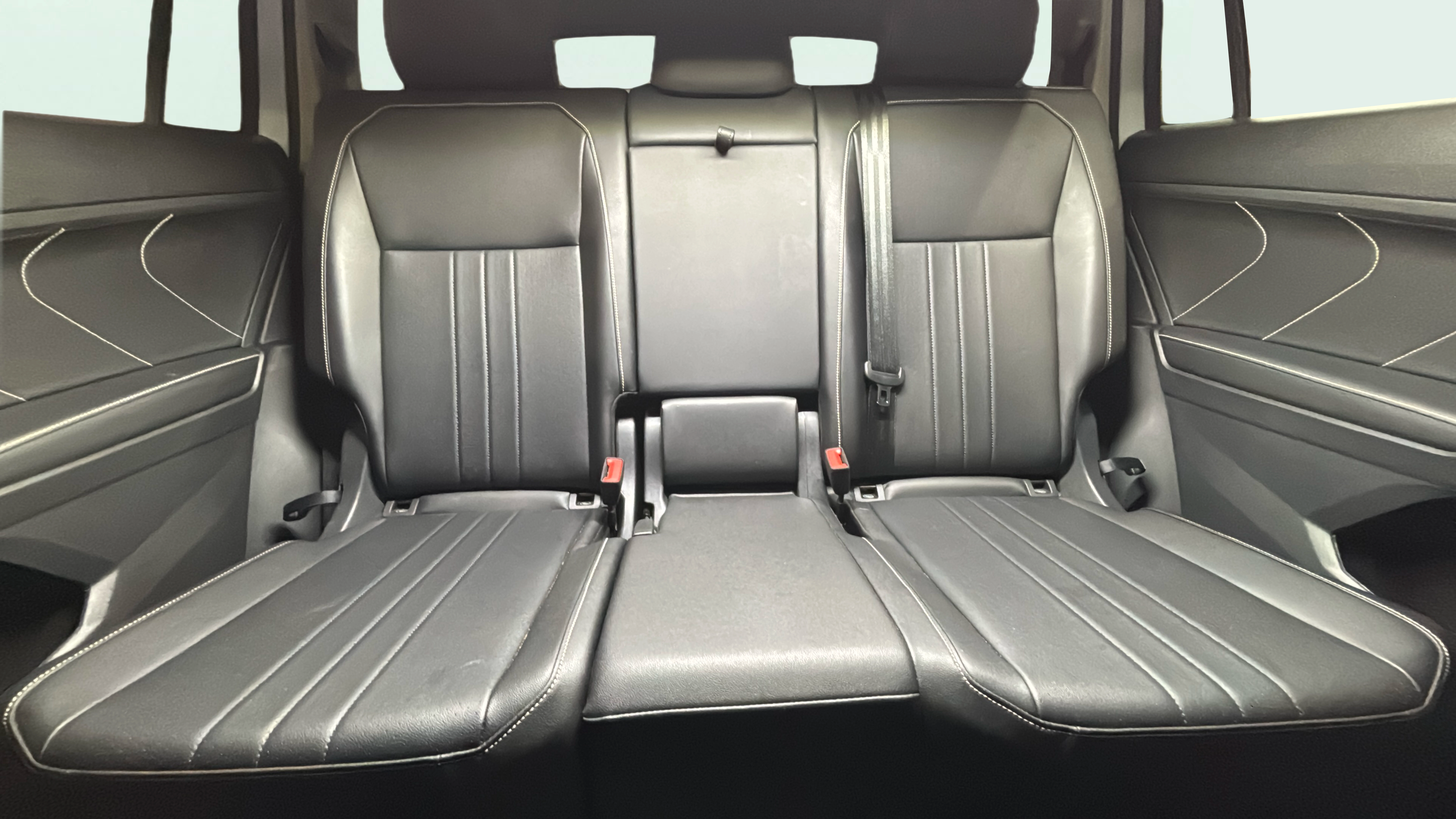 Vehicle interior 2