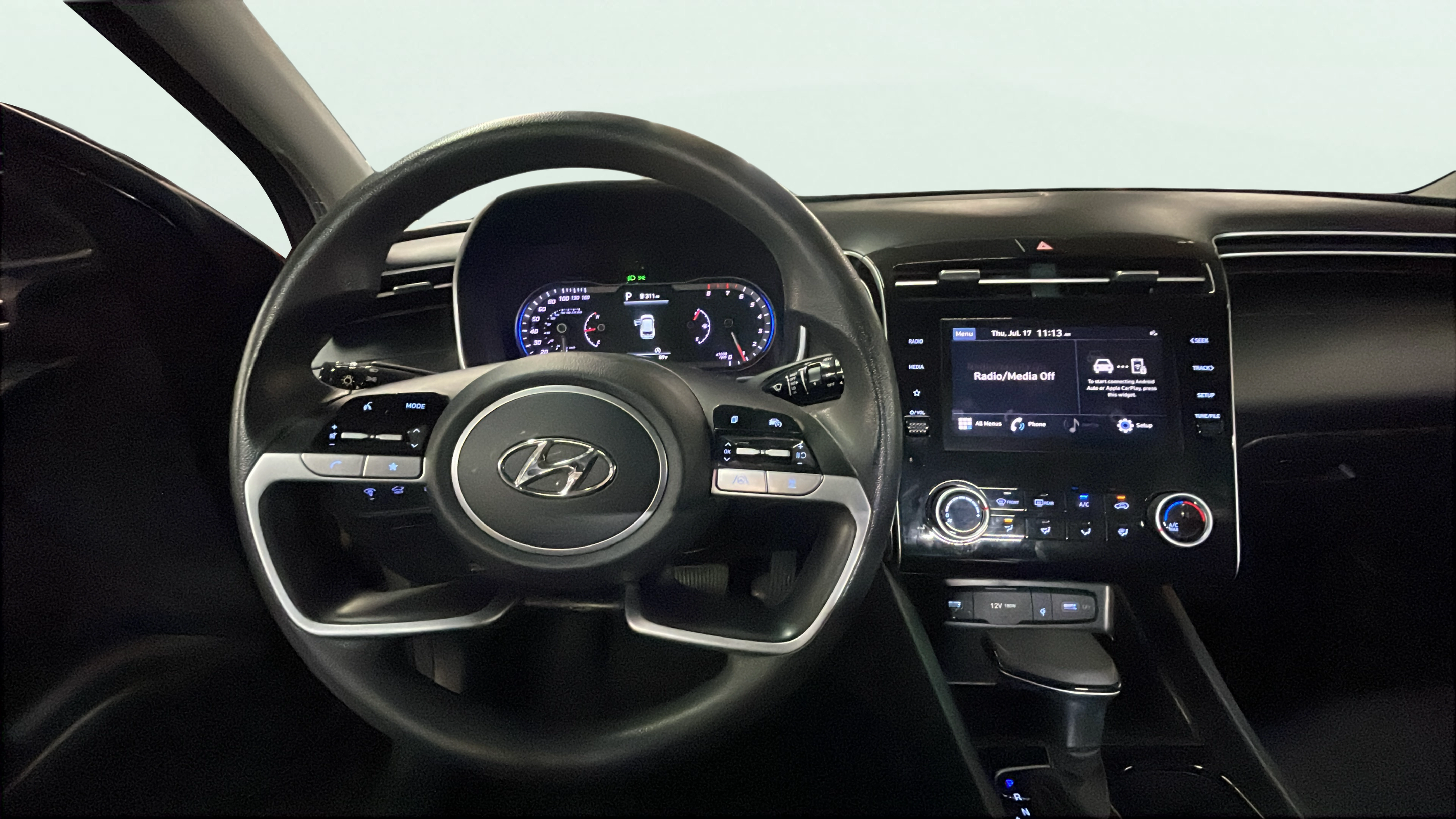 Vehicle interior 360 preview