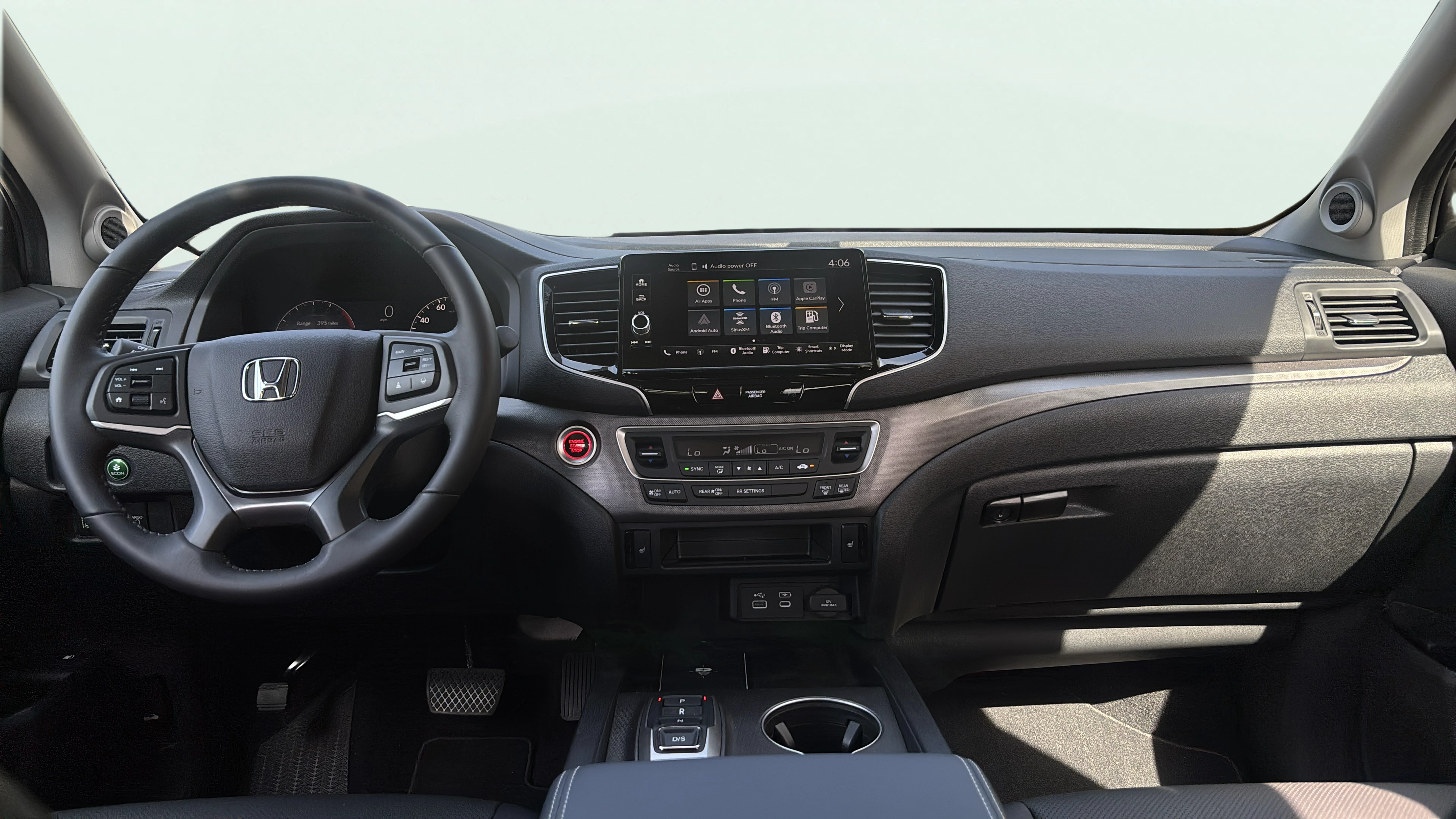 Vehicle interior 360 preview