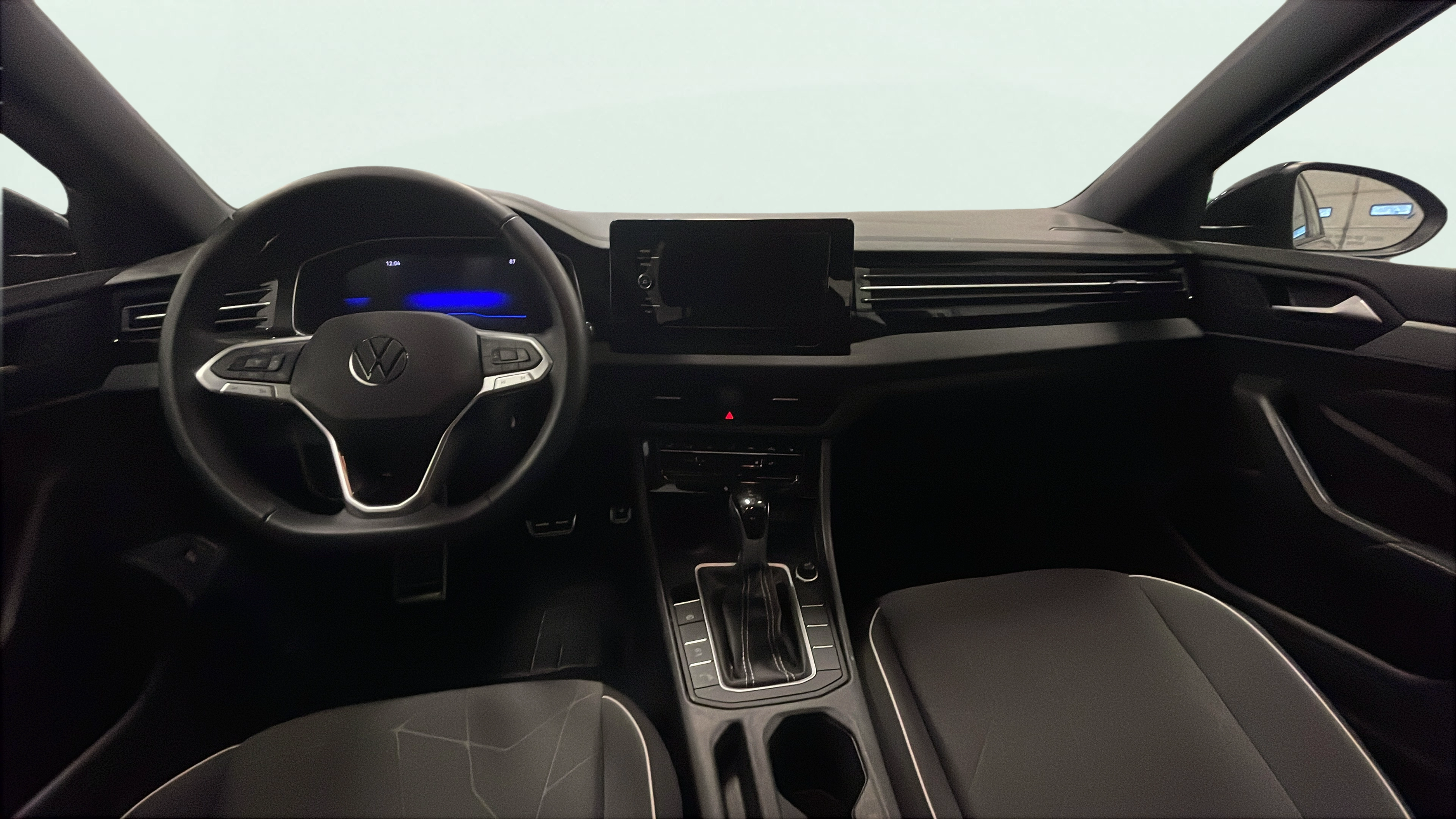 Vehicle interior 360 preview