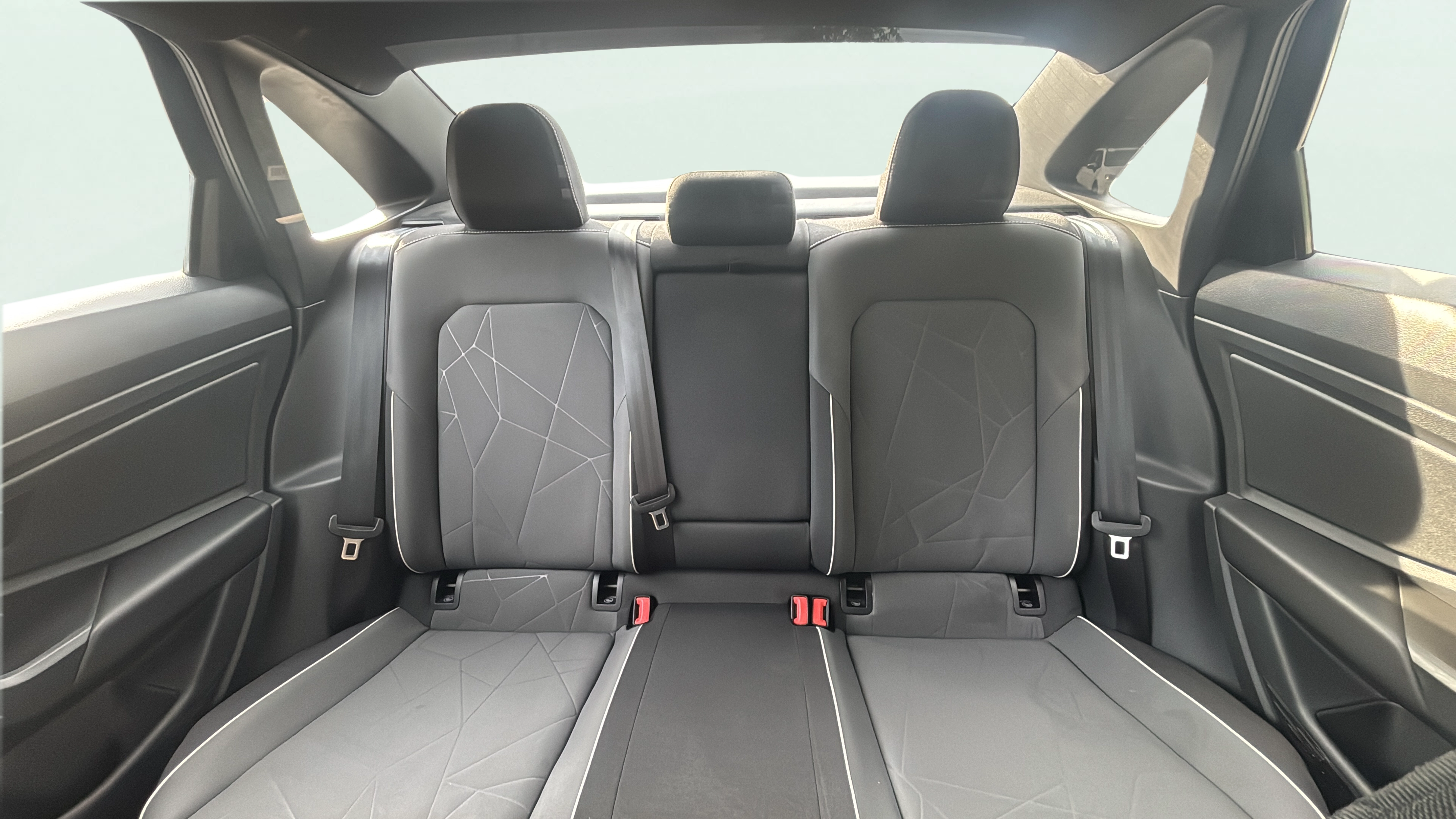 Vehicle interior 360 preview