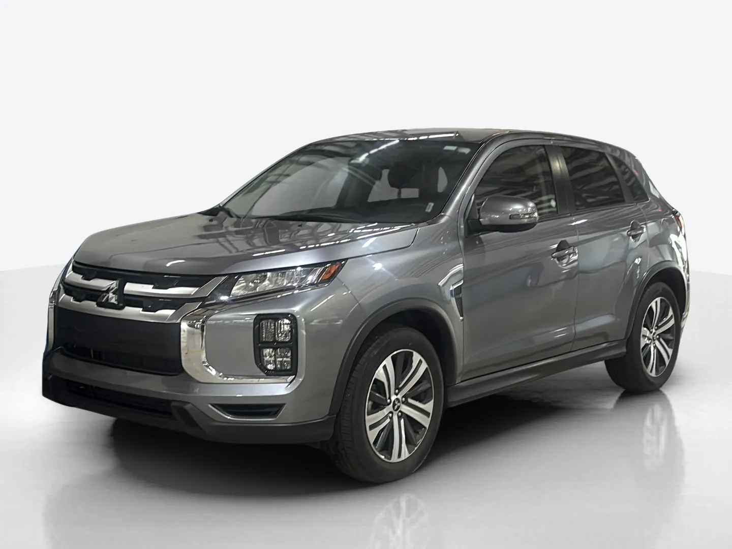 2024 Mitsubishi Outlander Sport — image 1 of 8