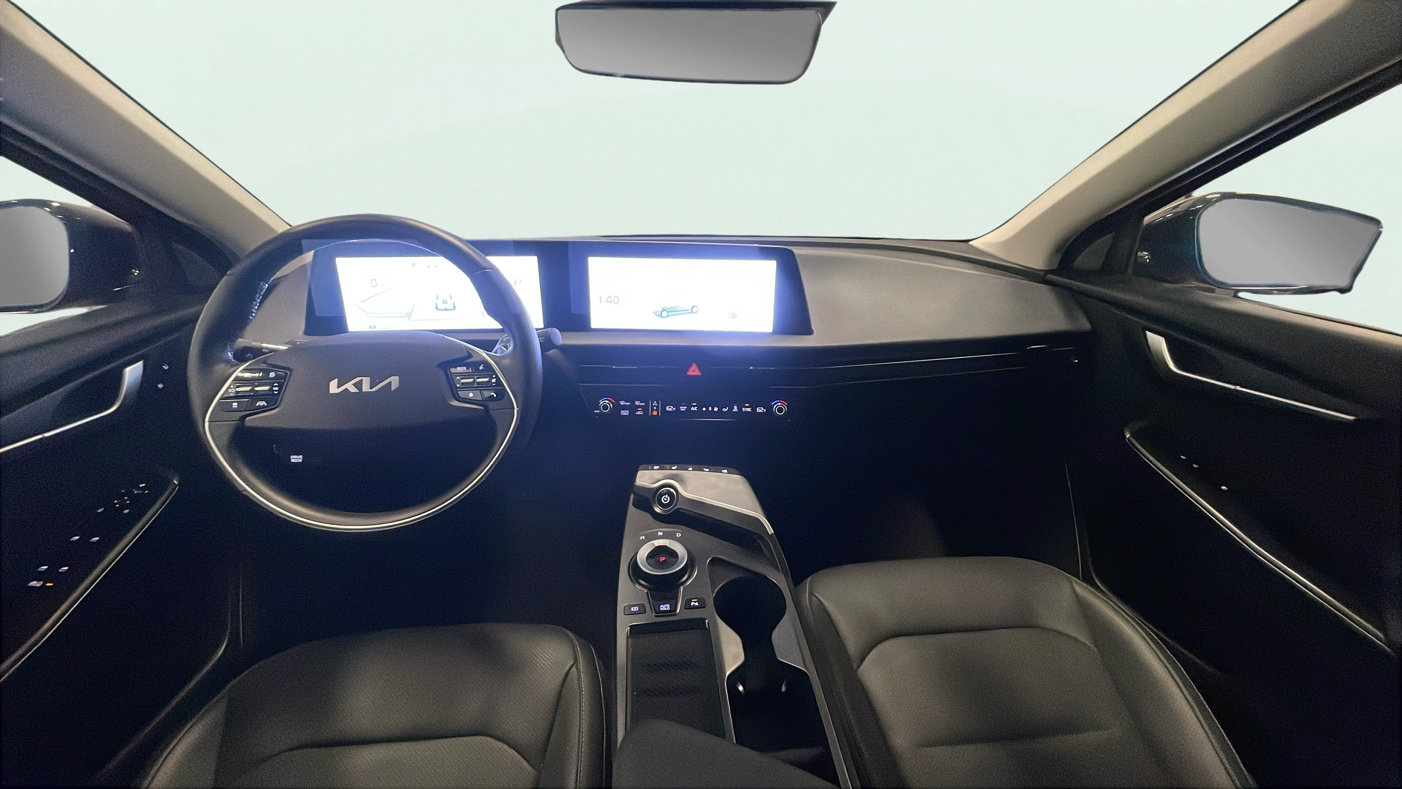Vehicle interior 360 preview