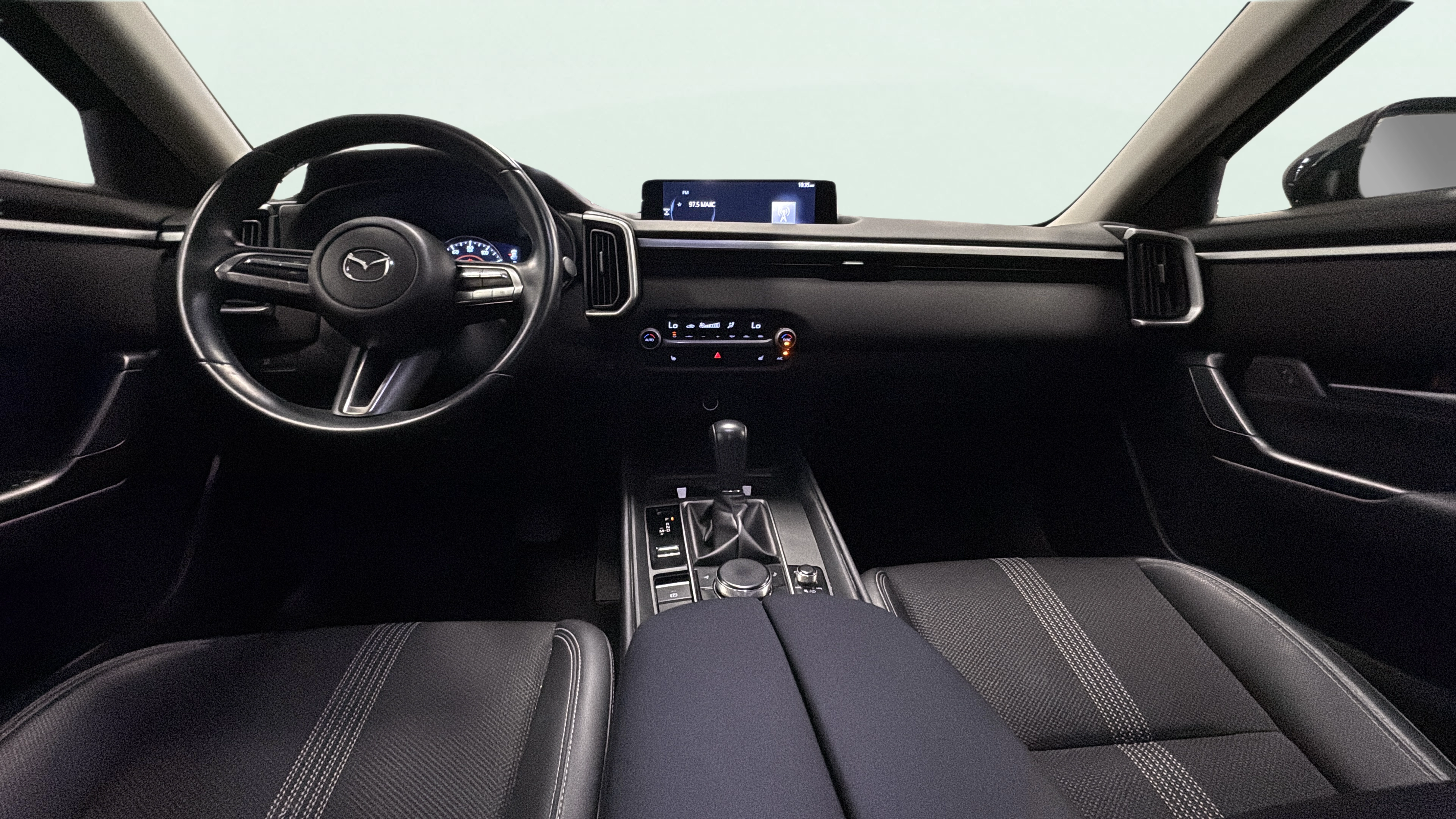 Vehicle interior 360 preview
