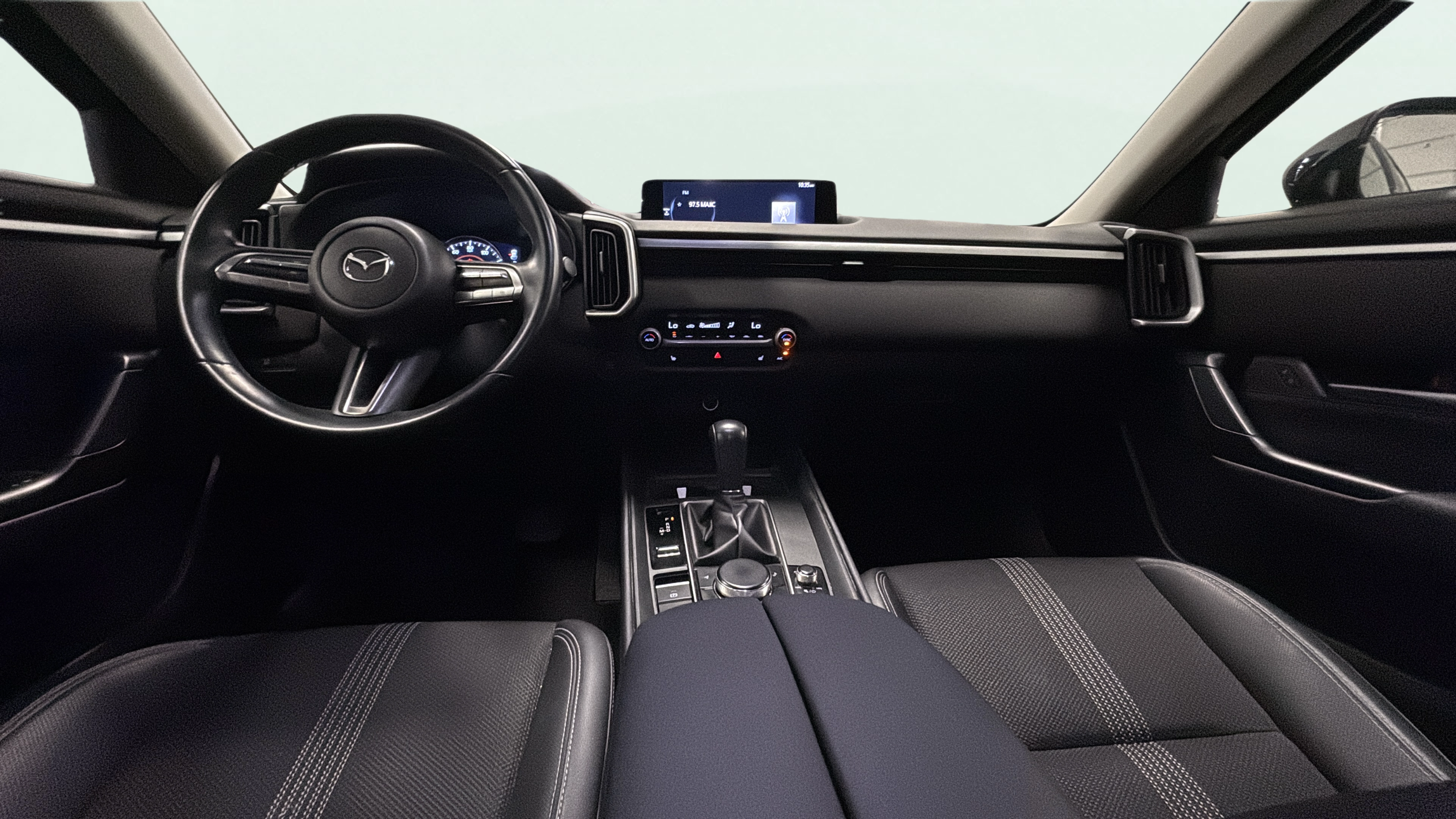 Vehicle interior 360 preview