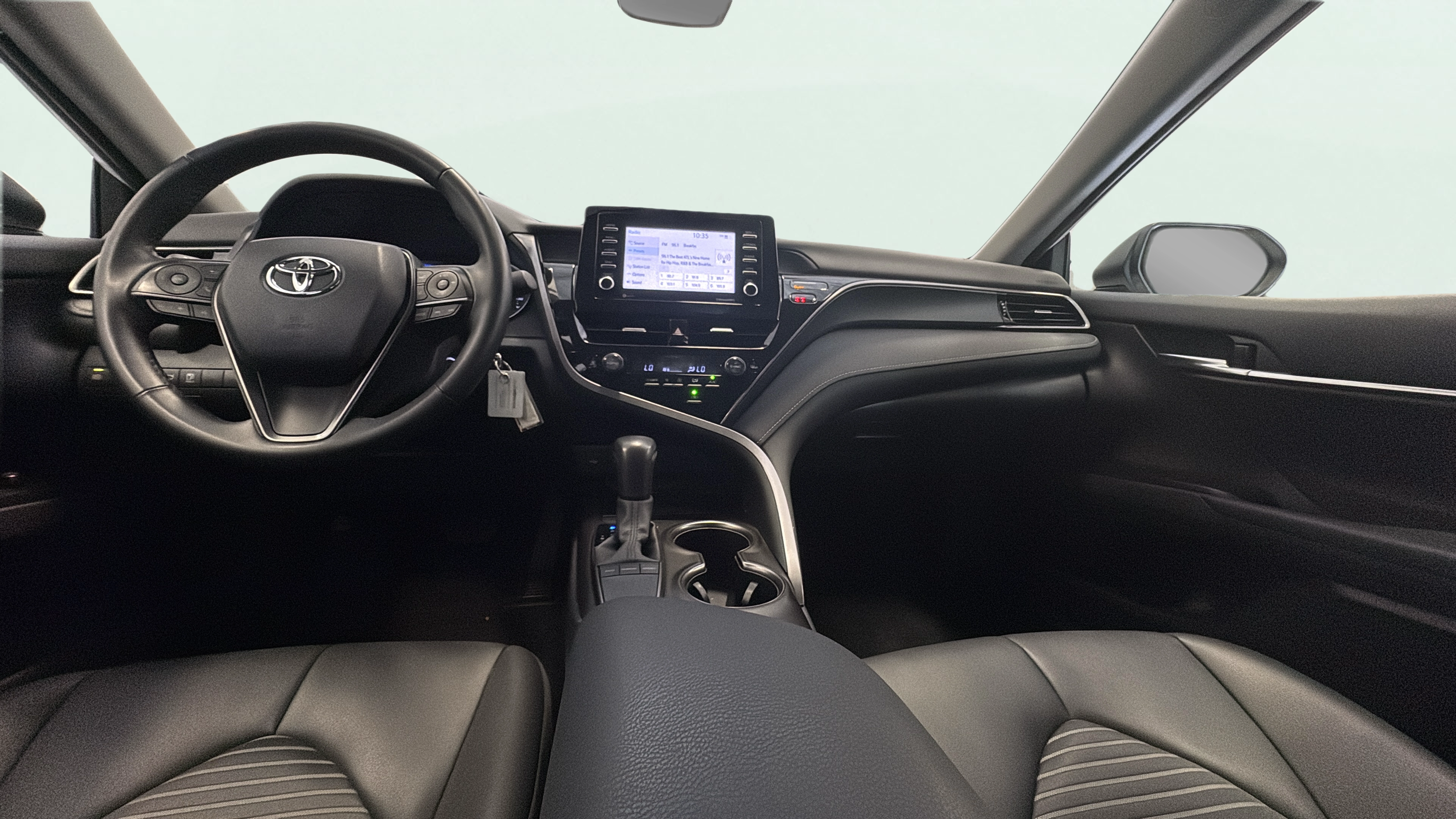 Vehicle interior 360 preview
