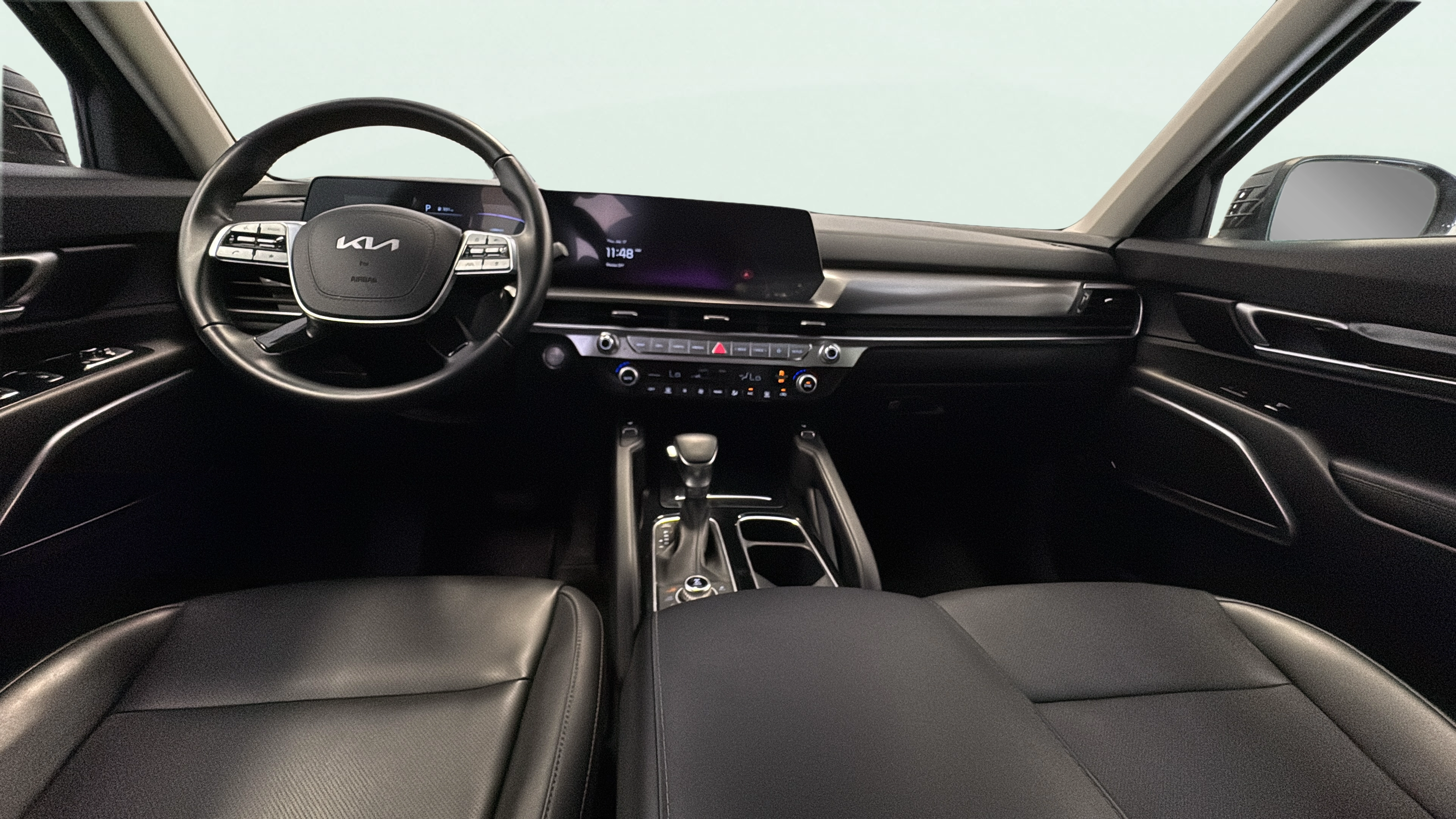 Vehicle interior 360 preview
