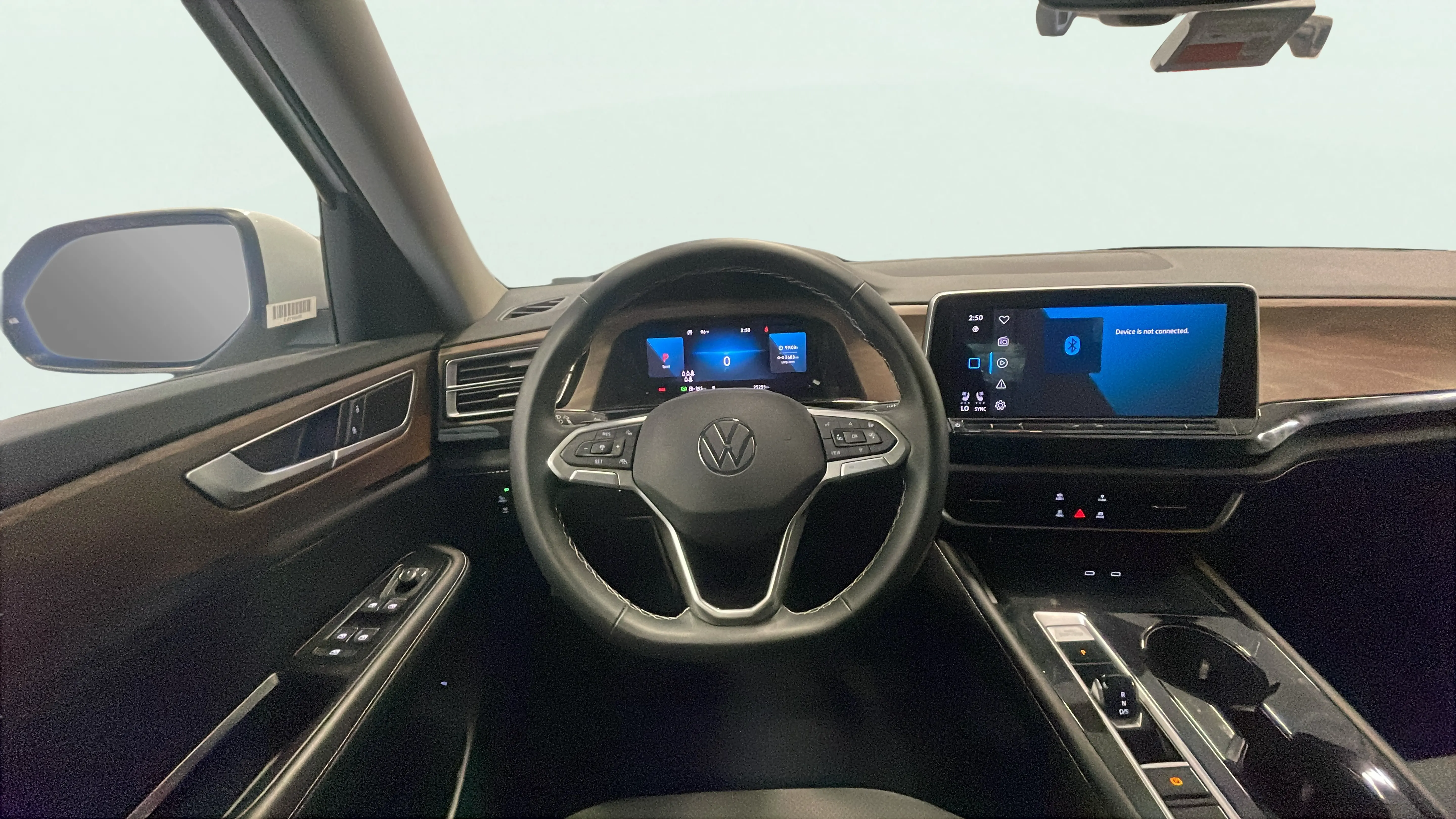 Vehicle interior 360 preview
