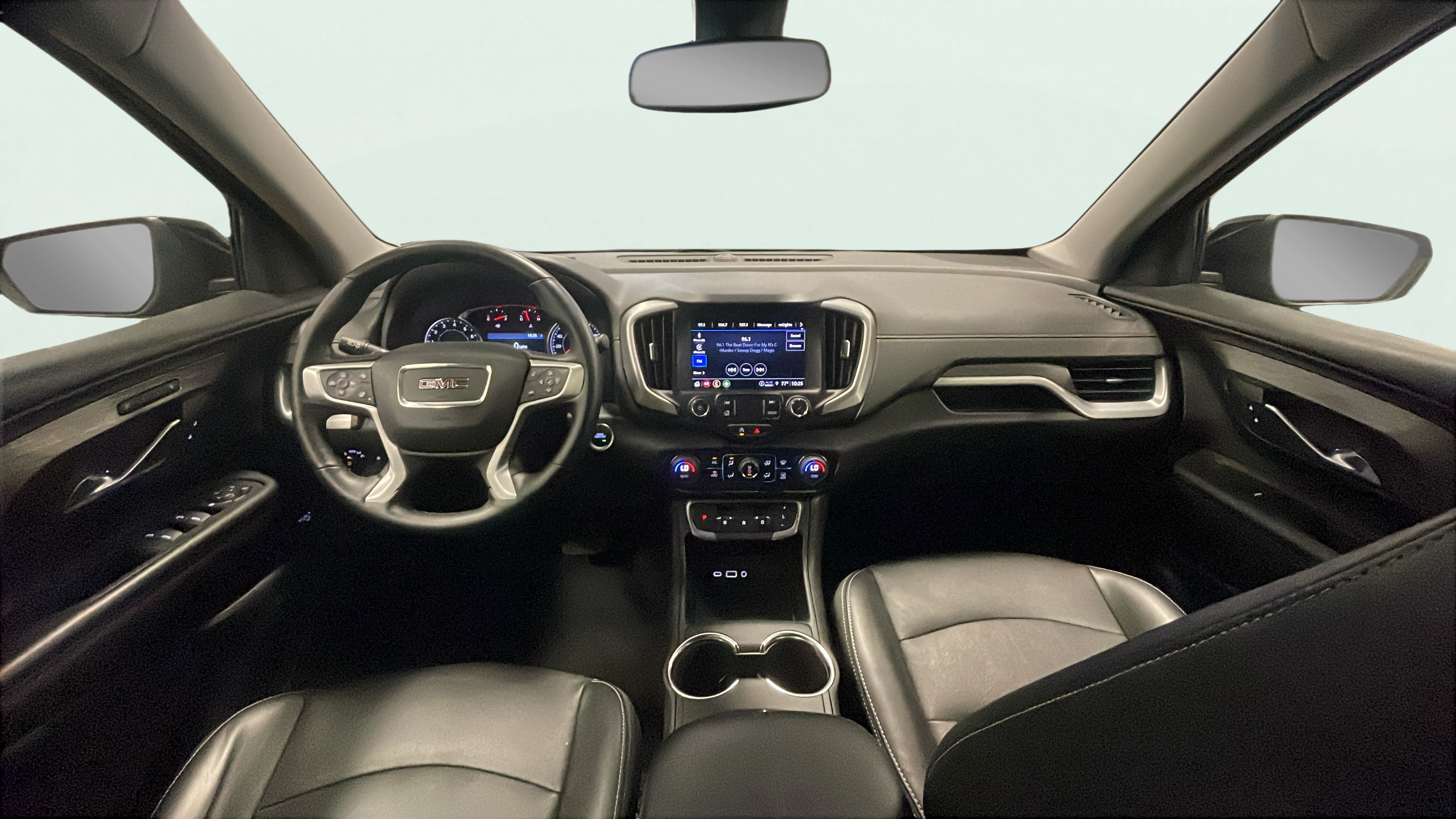 Vehicle interior 360 preview