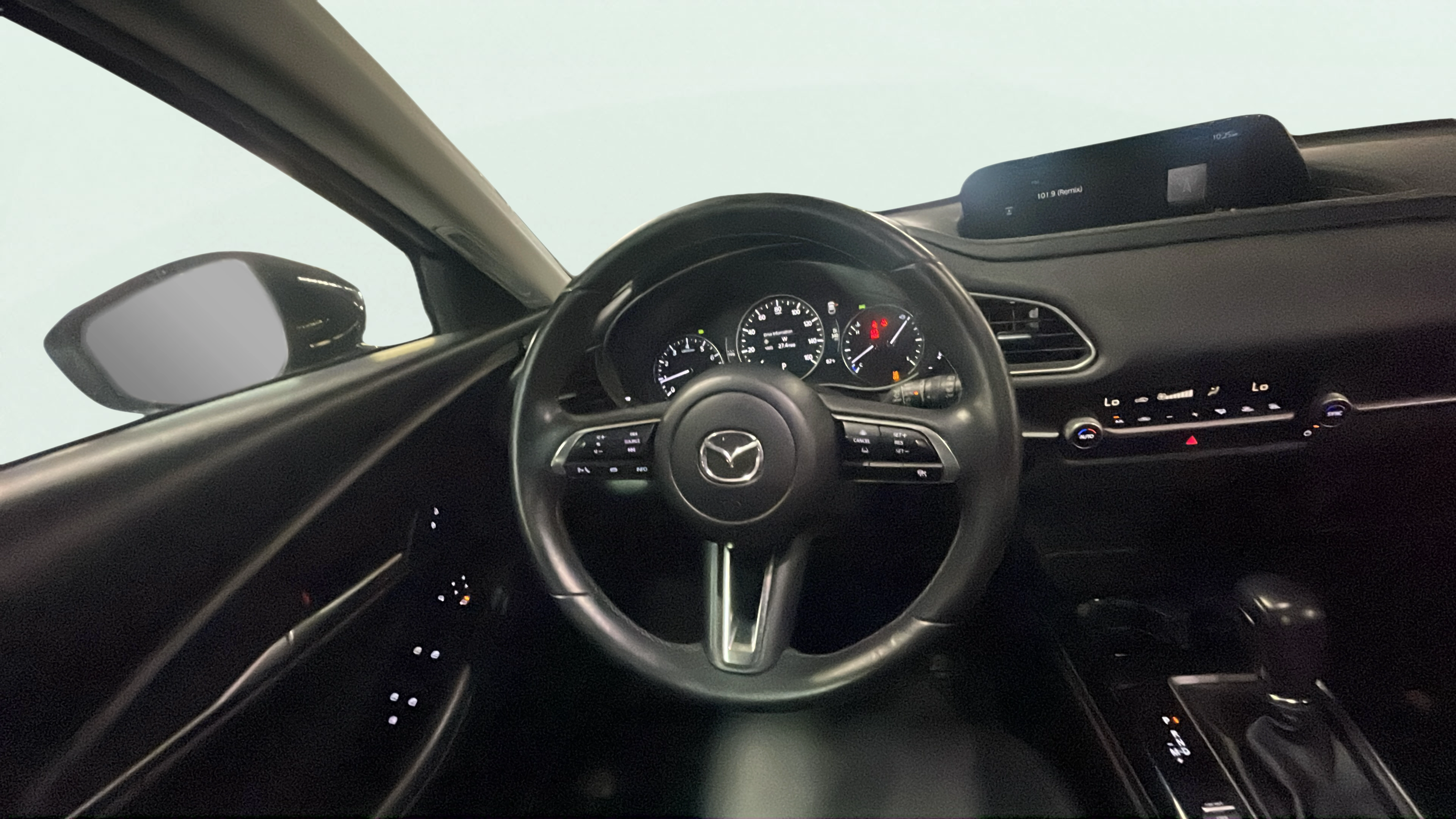 Vehicle interior 360 preview